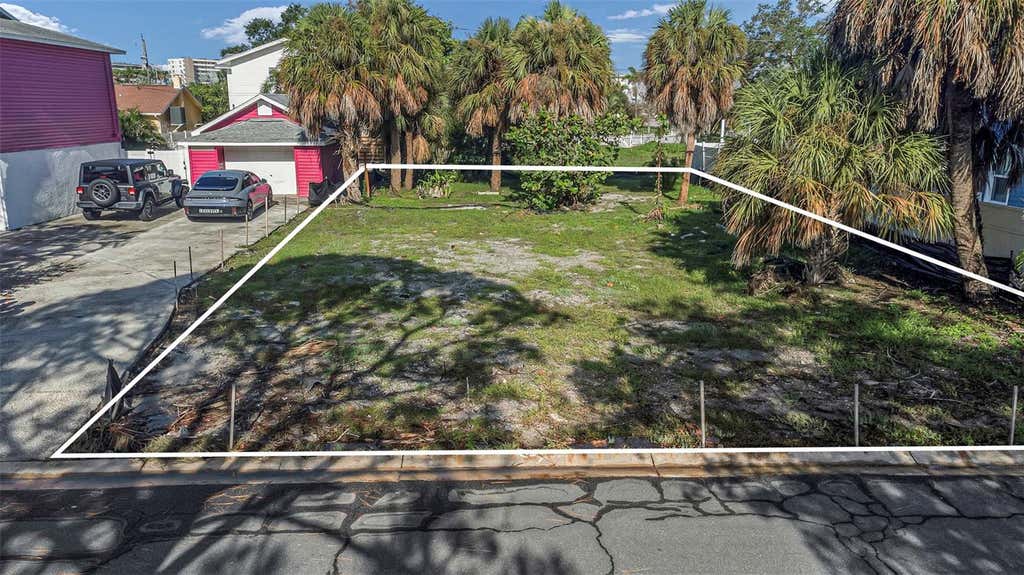 Photo of 3107 Clinton Street S, Gulfport, FL 33707 (MLS # TB8537804)