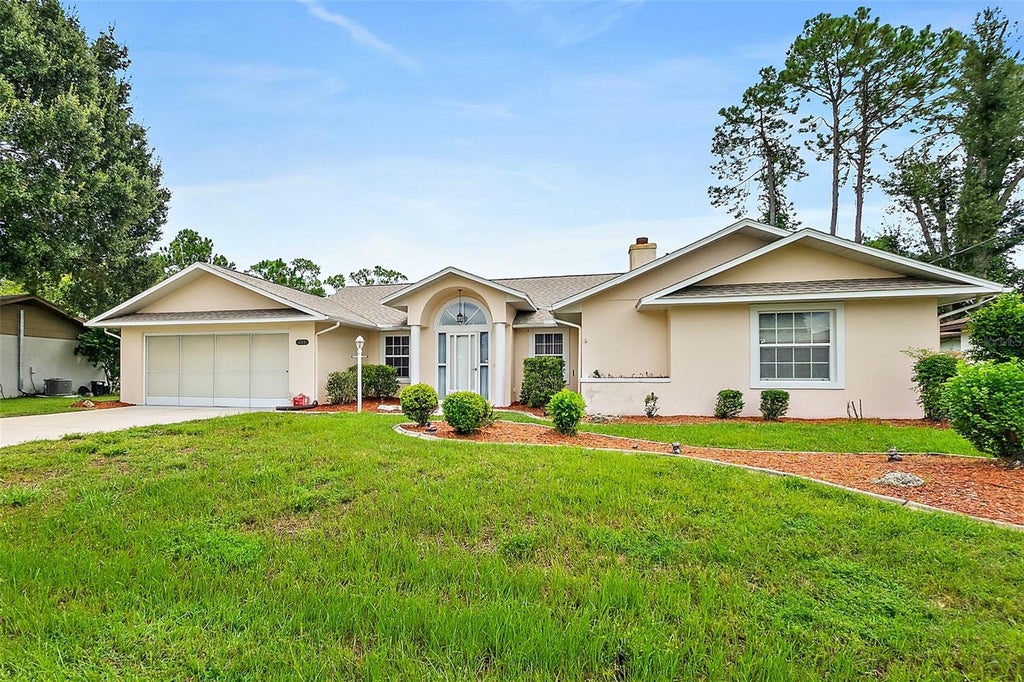 Photo of 144 Westgrill Drive, Palm Coast, FL 32164 (MLS # FC321260)