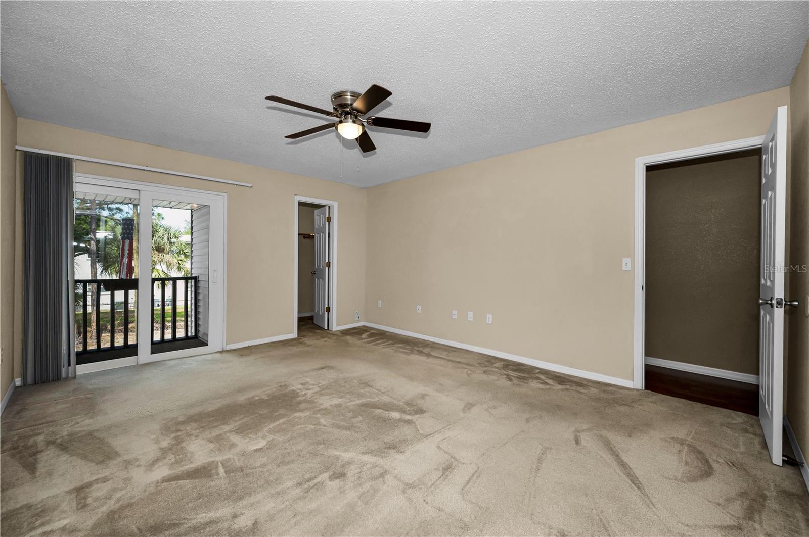 PALMS OF TARPON SPGS - Residential