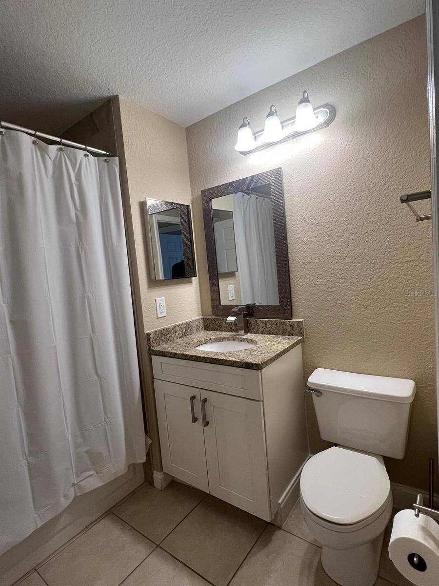 SANDLAKE PRIVATE RESIDENCES - Residential