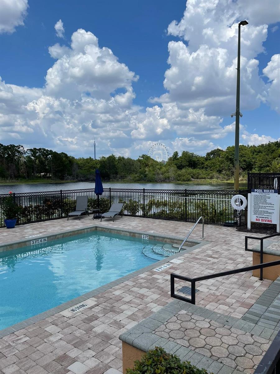 SANDLAKE PRIVATE RESIDENCES - Residential