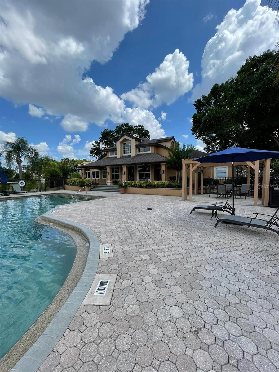 SANDLAKE PRIVATE RESIDENCES - Residential