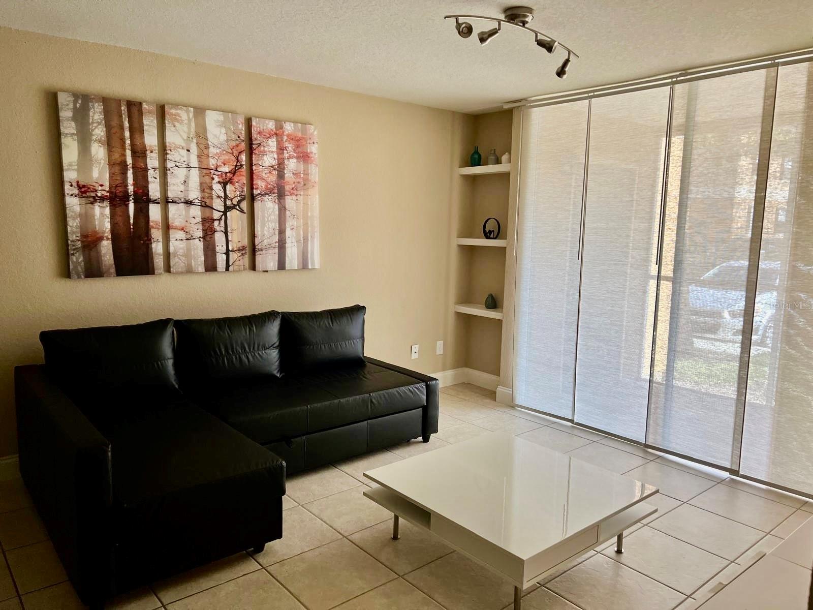 SANDLAKE PRIVATE RESIDENCES - Residential