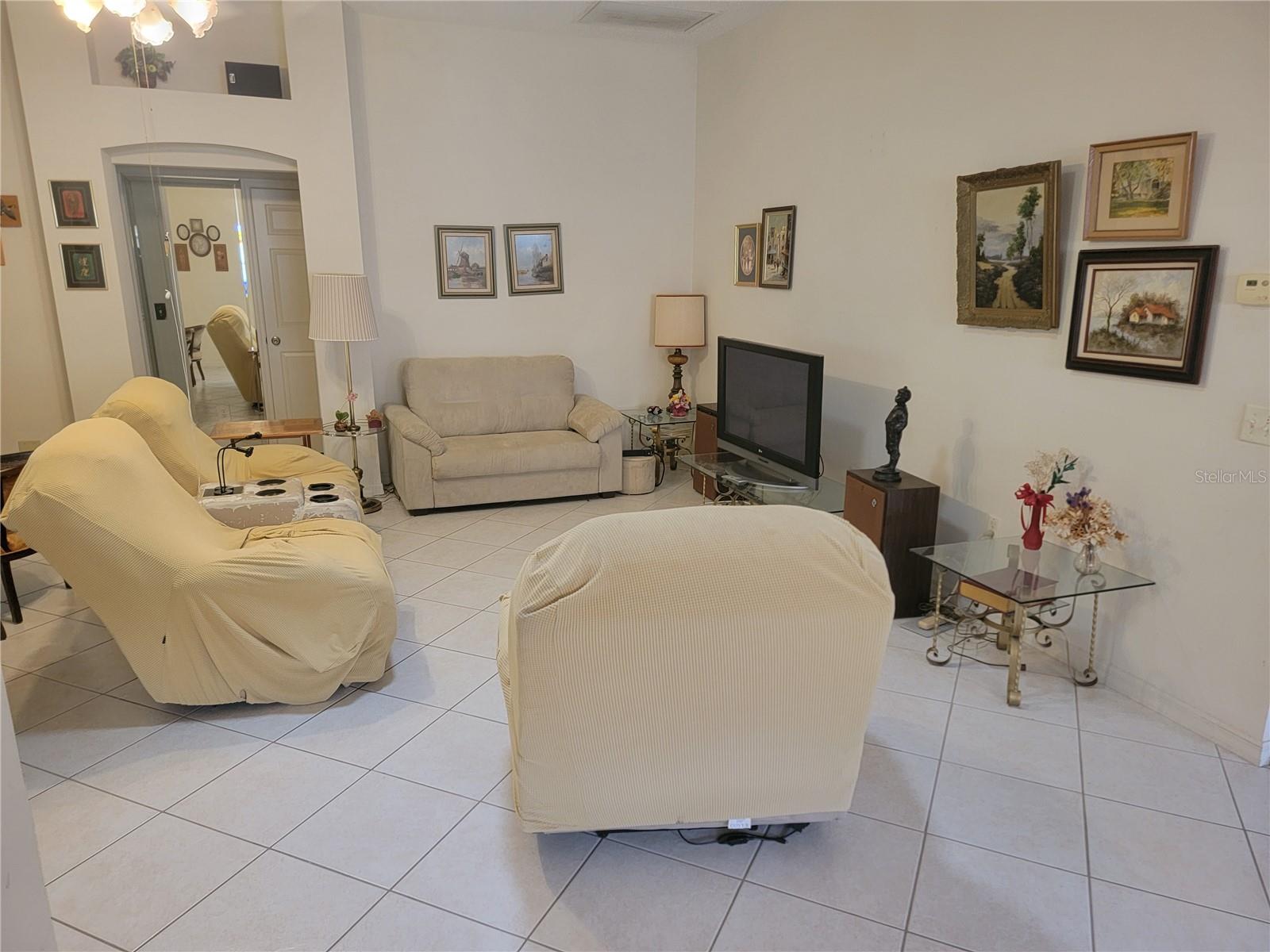 SUMTERT VLGS - Residential