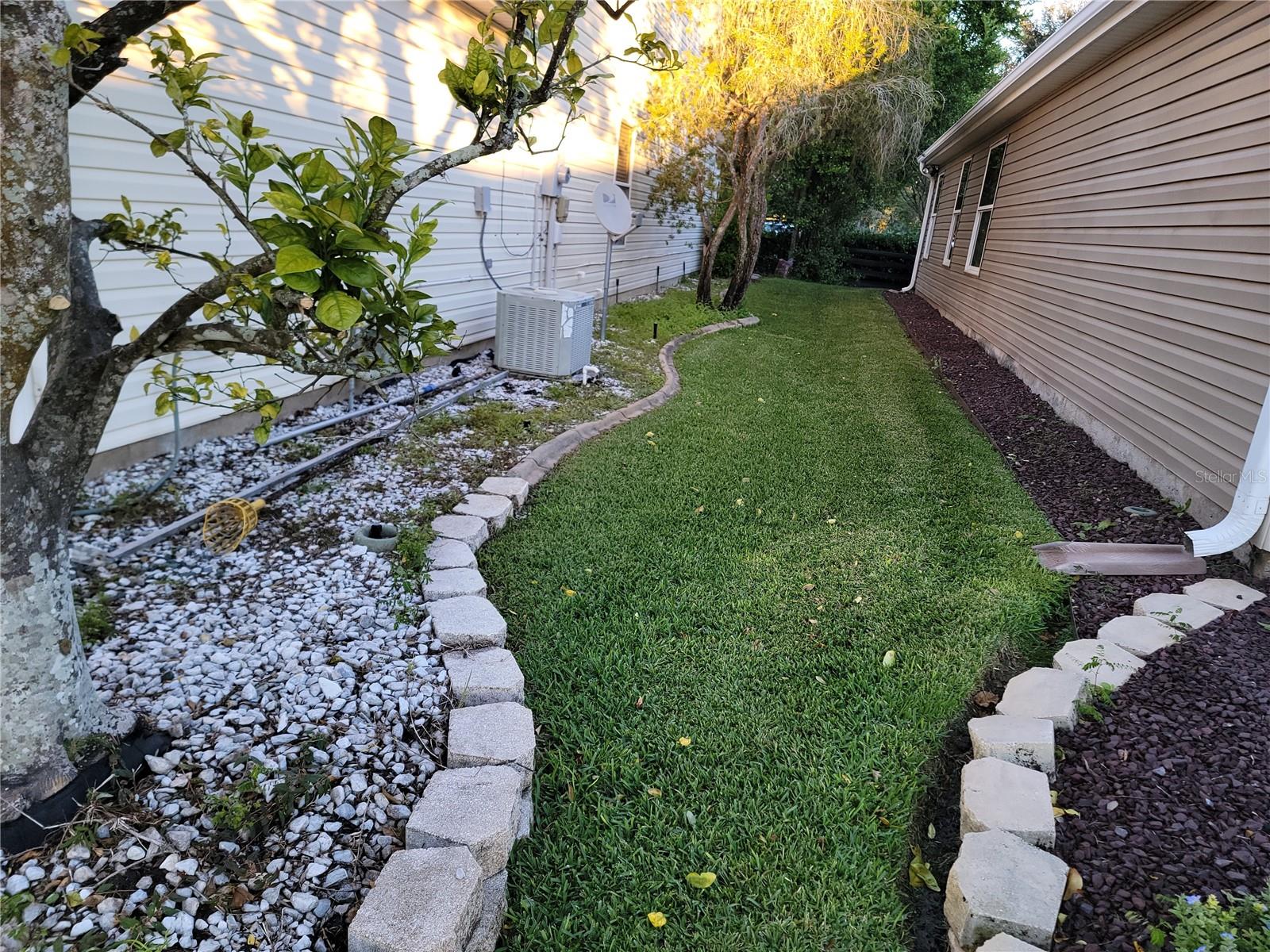 SUMTERT VLGS - Residential