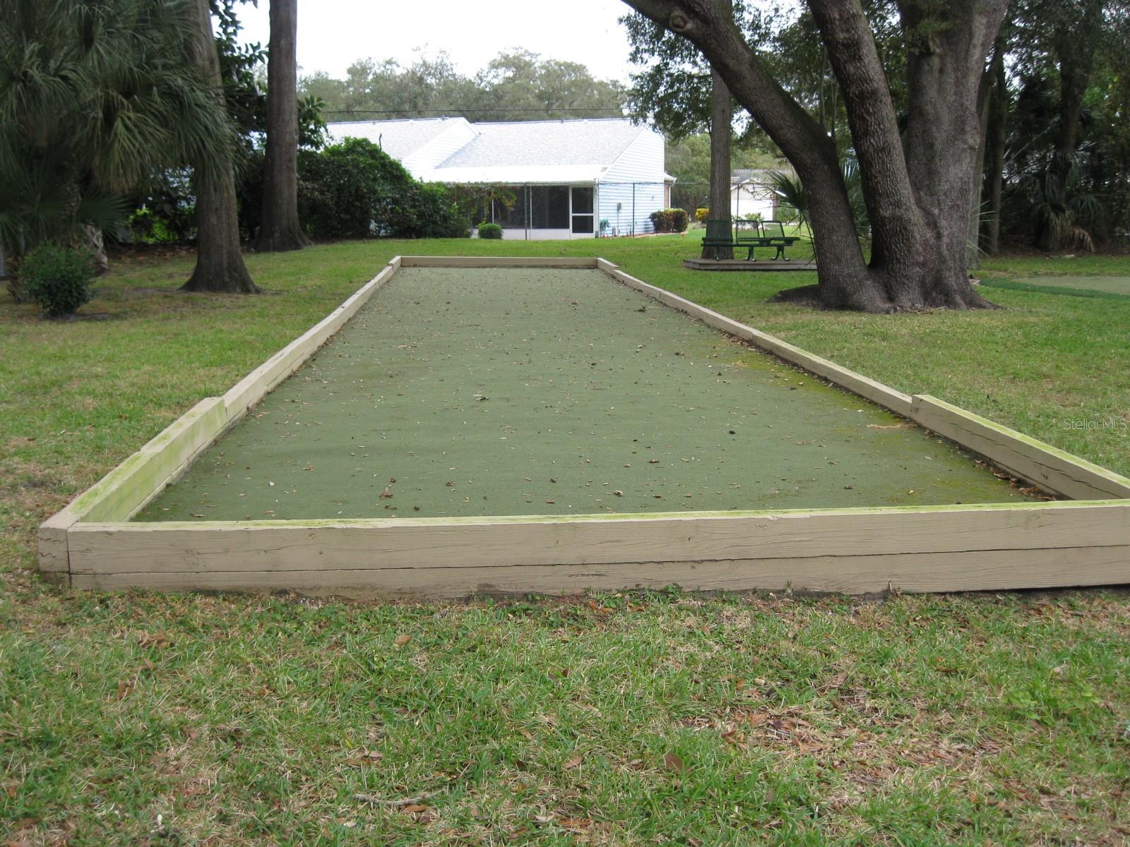 FOX LAKE TWNHMS - Residential Lease