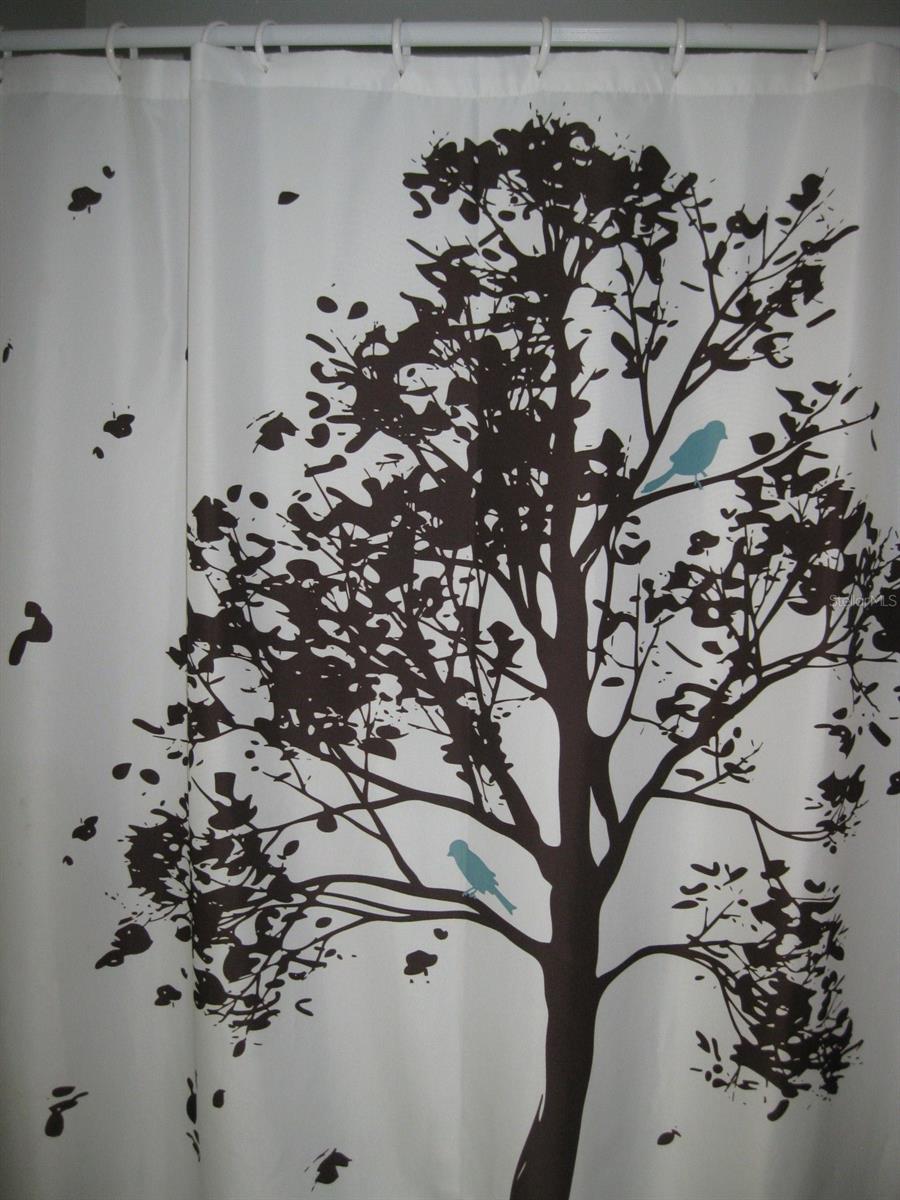 FOX LAKE TWNHMS - Residential Lease