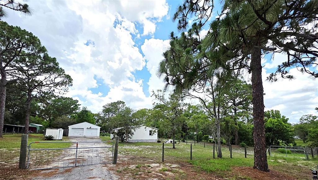 Photo of 18315 Drayton Street, Spring Hill, FL 34610 (MLS # W7876684)