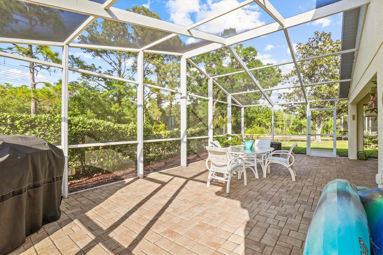 KEY VISTA PH 02 - Residential