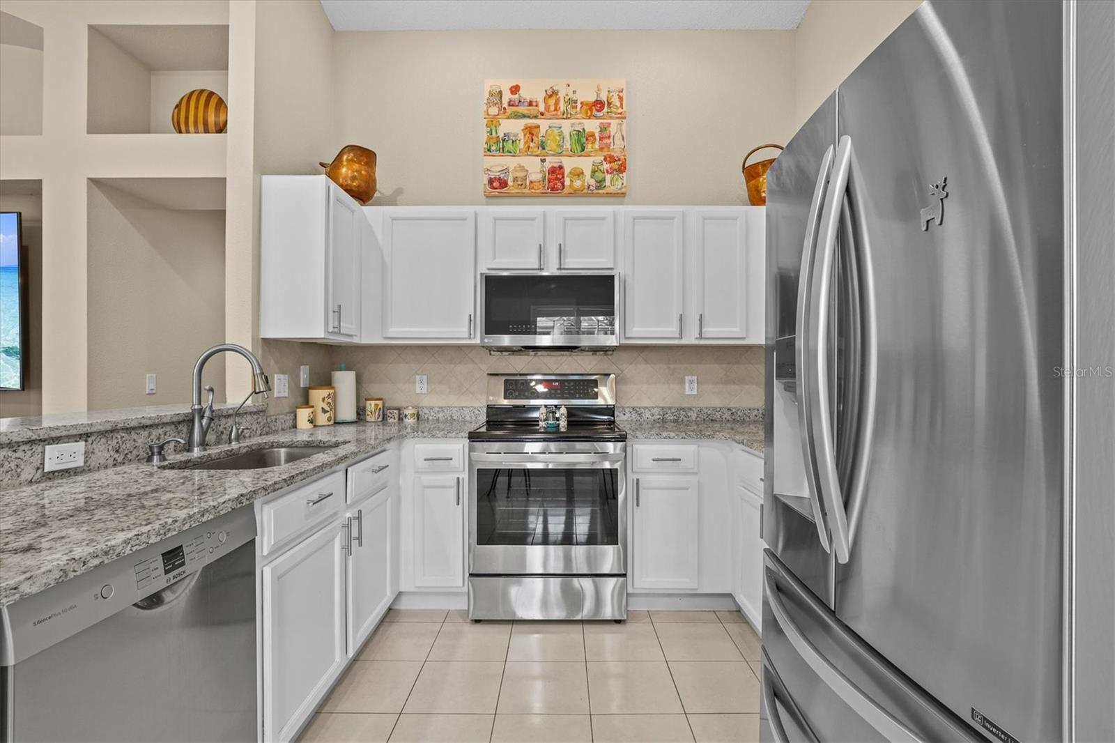 KEY VISTA PH 02 - Residential