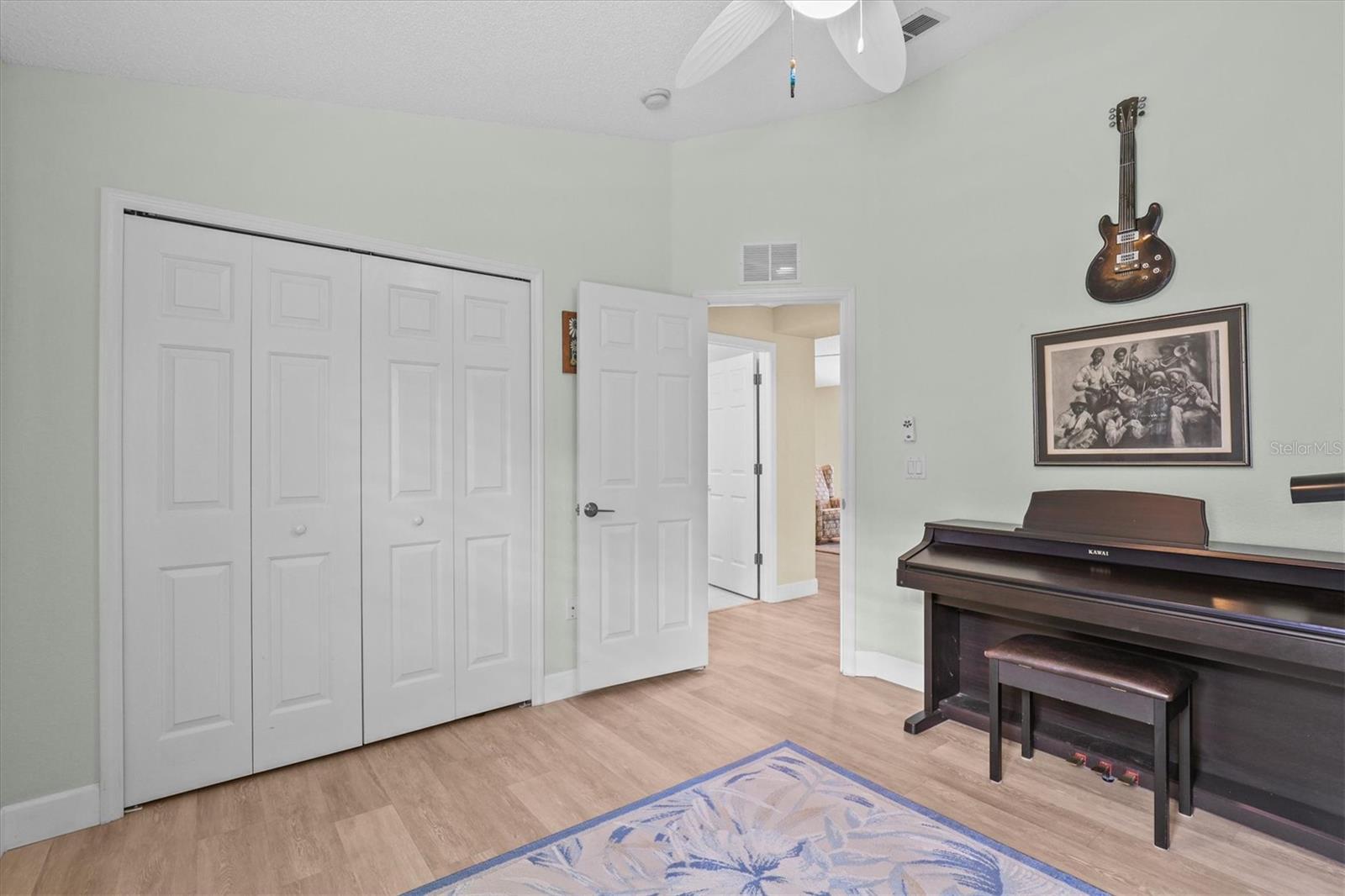 KEY VISTA PH 02 - Residential