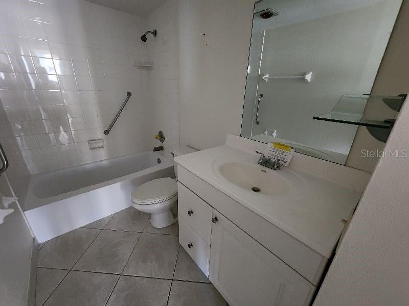 ALIKI CONDO - Residential