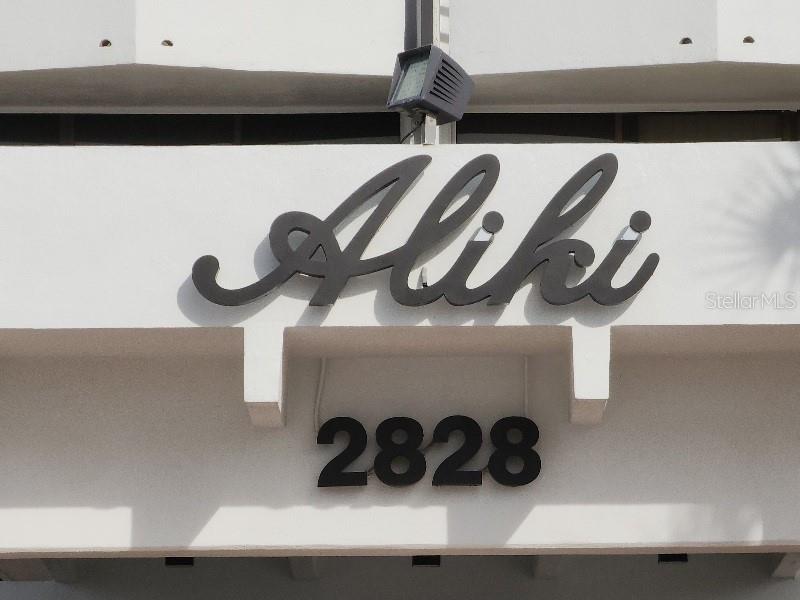 ALIKI CONDO - Residential