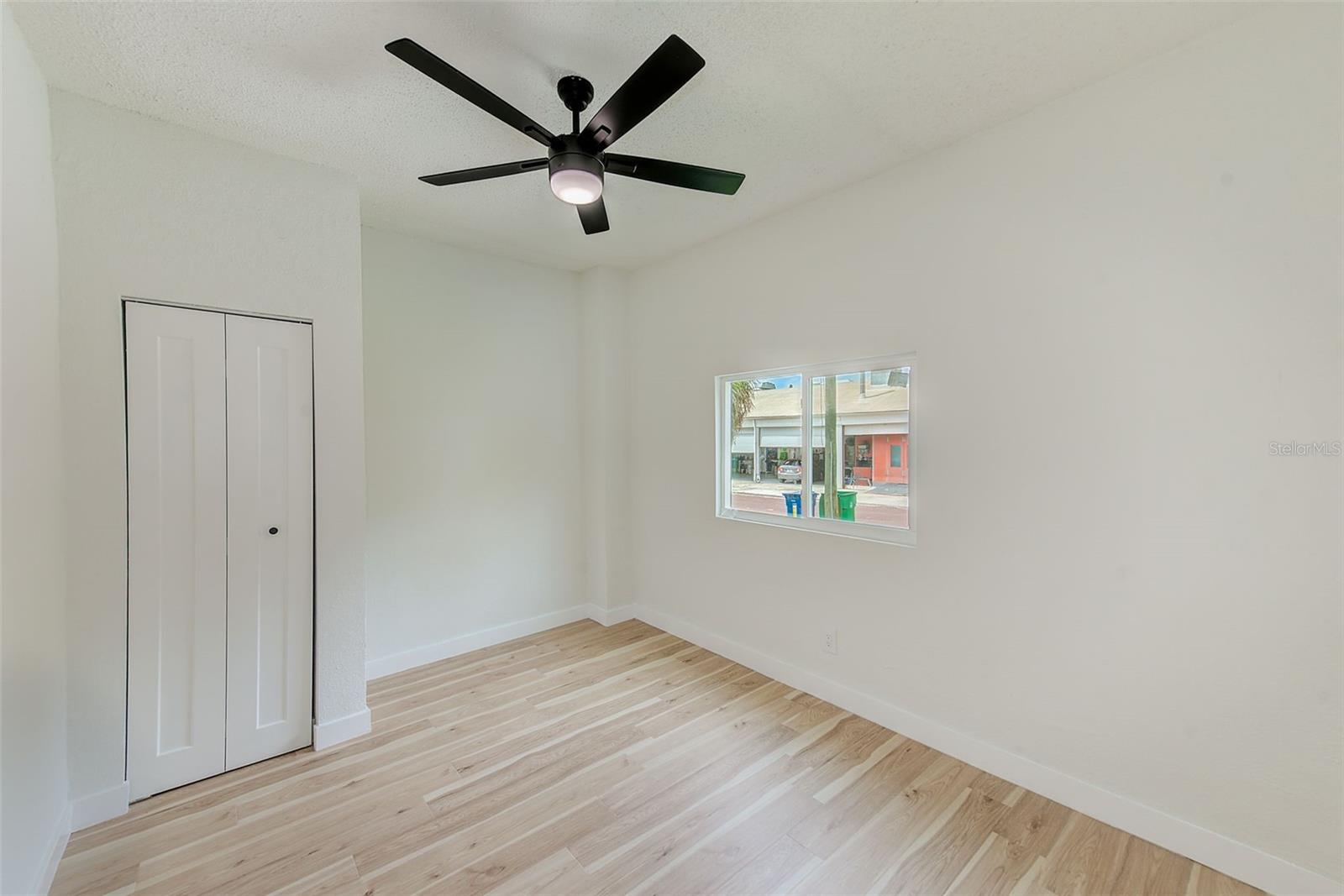 CENTRAL PARK BLKS 13 14 15 16 - Residential