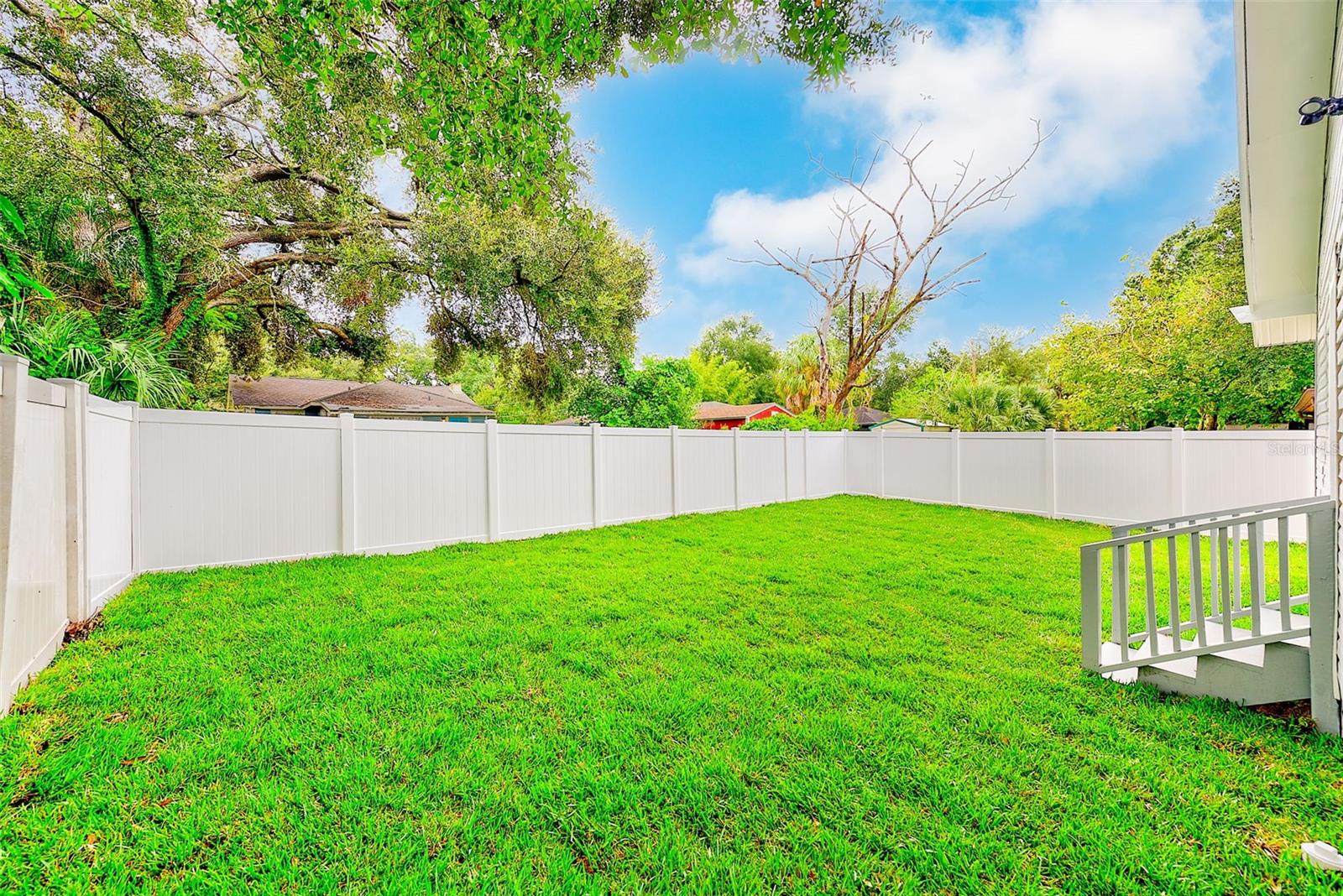 CENTRAL PARK BLKS 13 14 15 16 - Residential