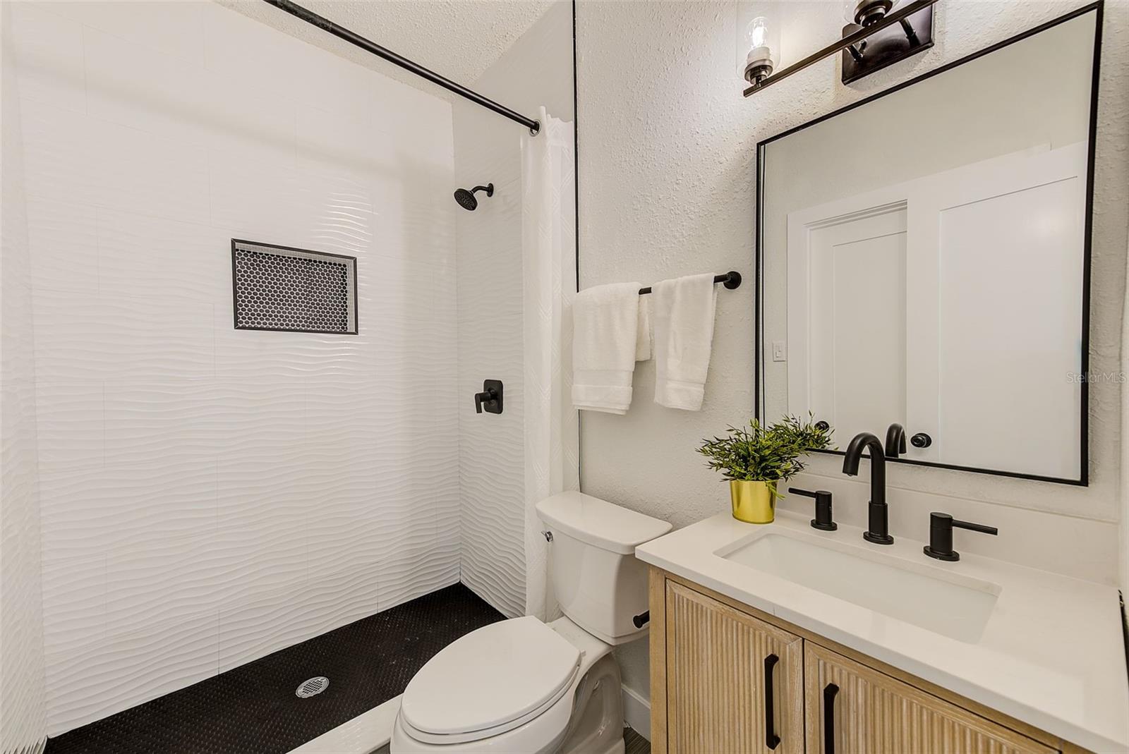 CENTRAL PARK BLKS 13 14 15 16 - Residential