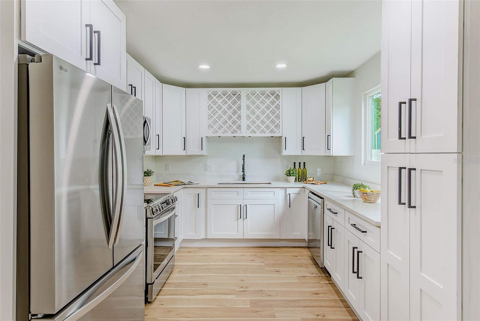 CENTRAL PARK BLKS 13 14 15 16 - Residential