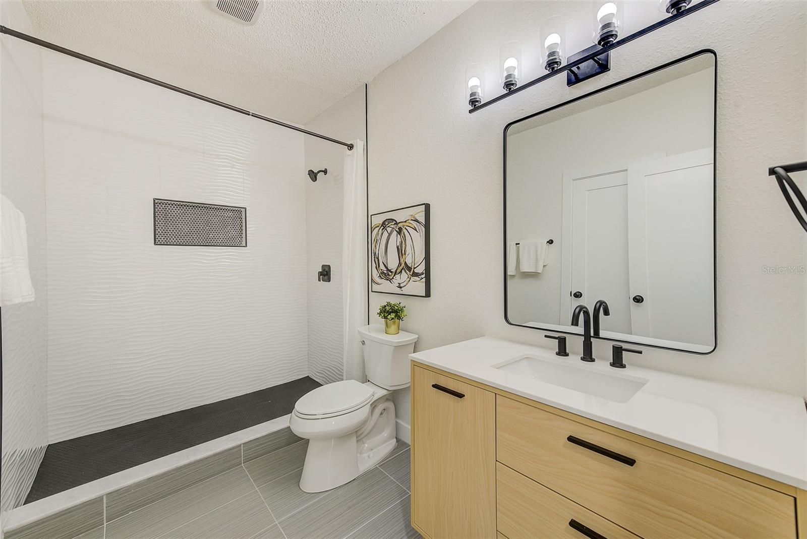 CENTRAL PARK BLKS 13 14 15 16 - Residential