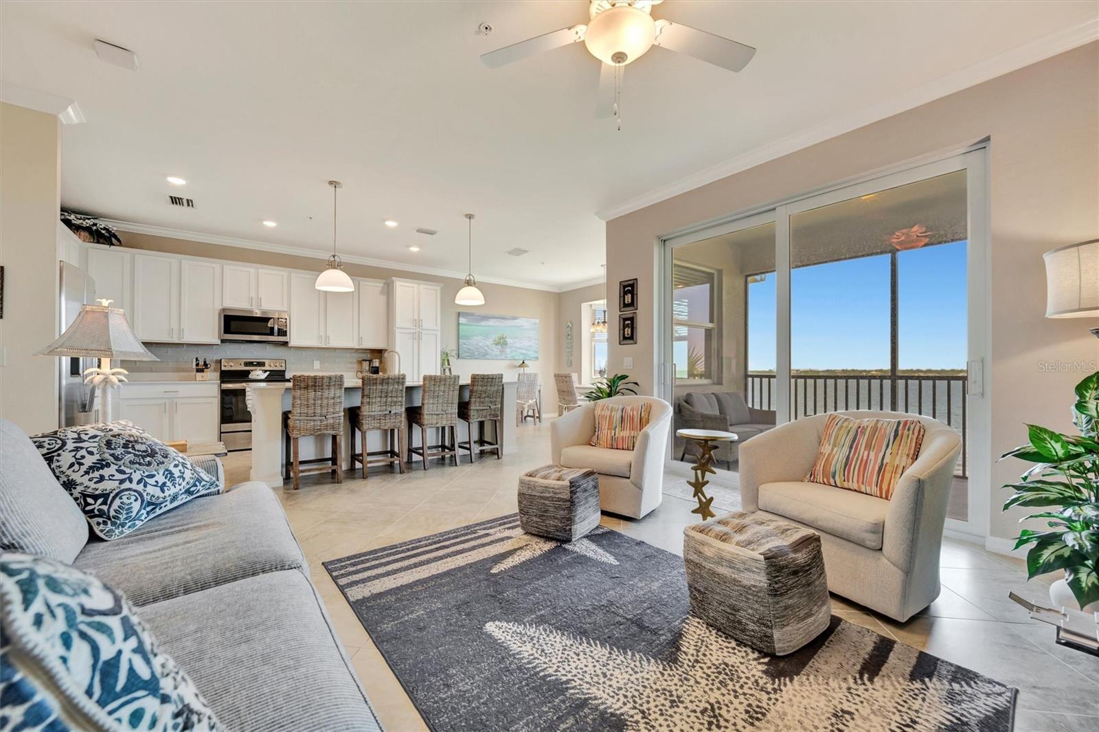 1020 TIDEWATER SHORES LOOP 405