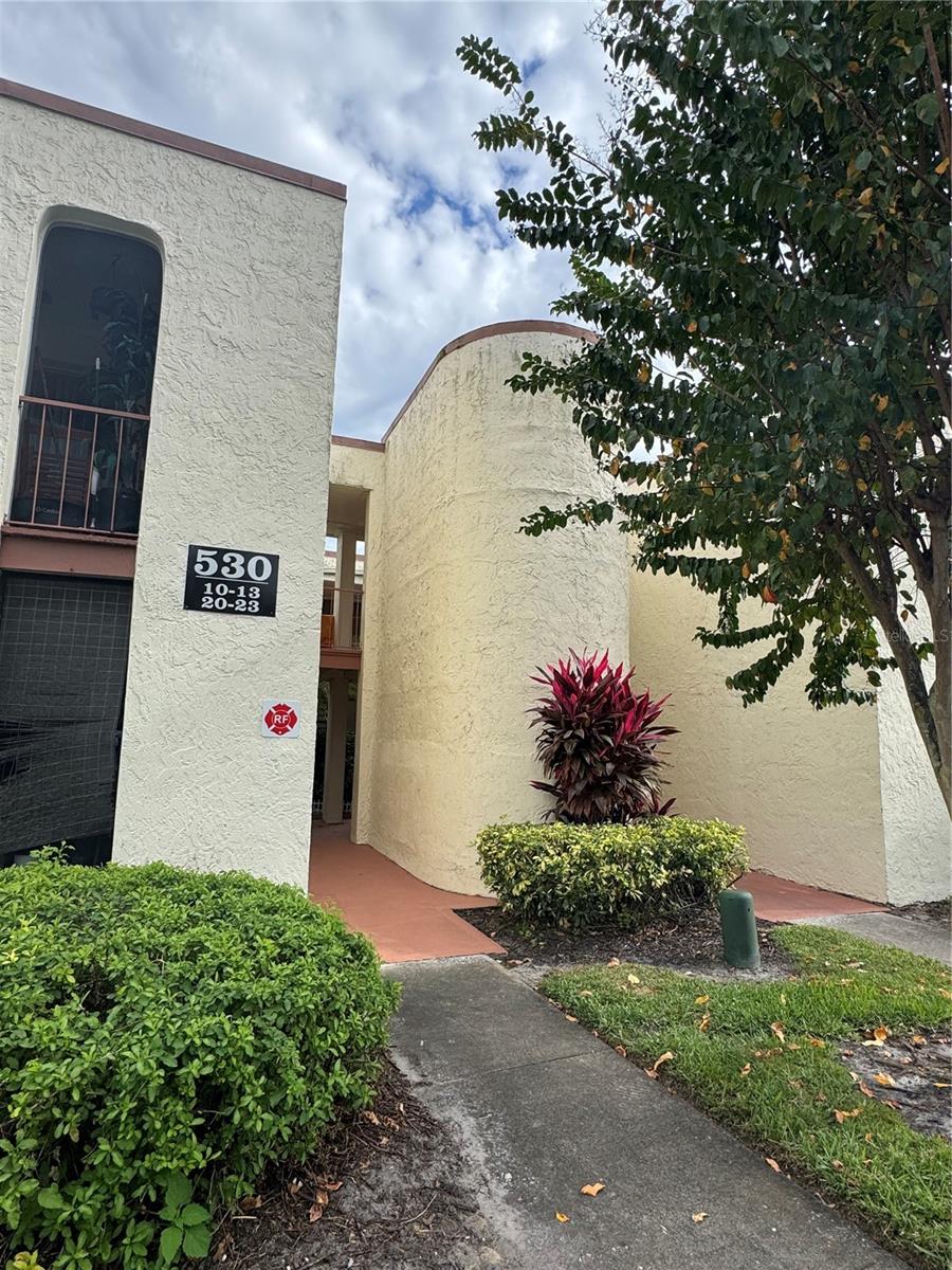 ROYAL ARMS CONDO - Residential Lease