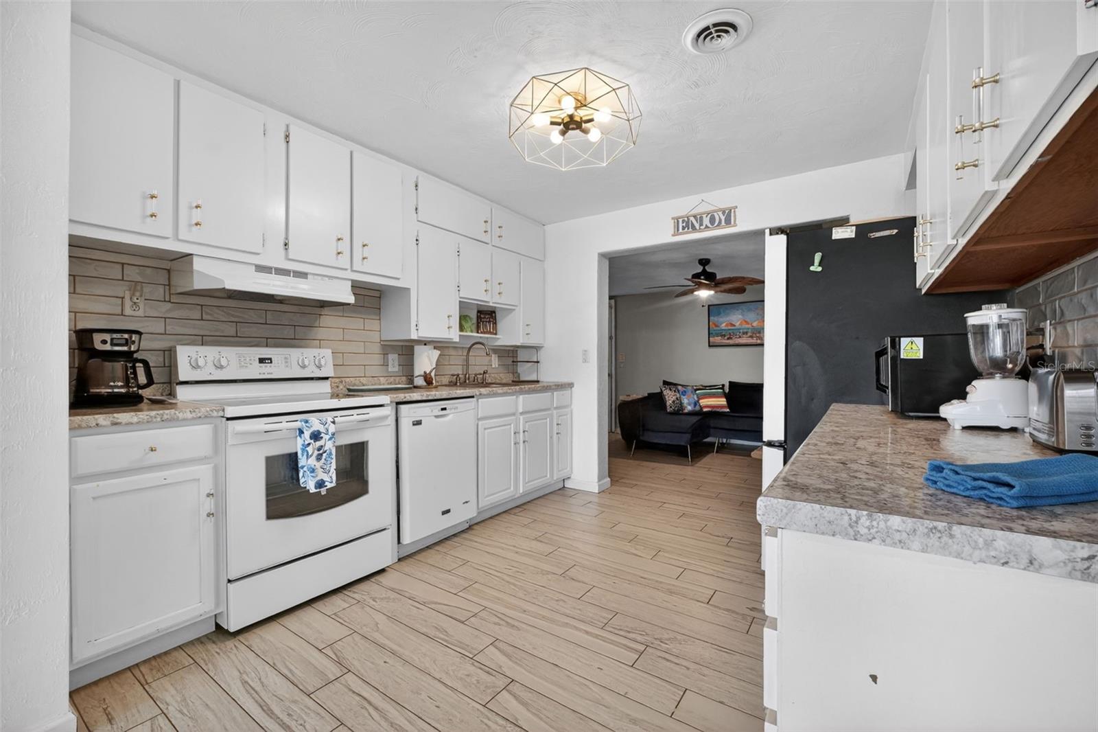ORMOND BY SEA 07 - Residential
