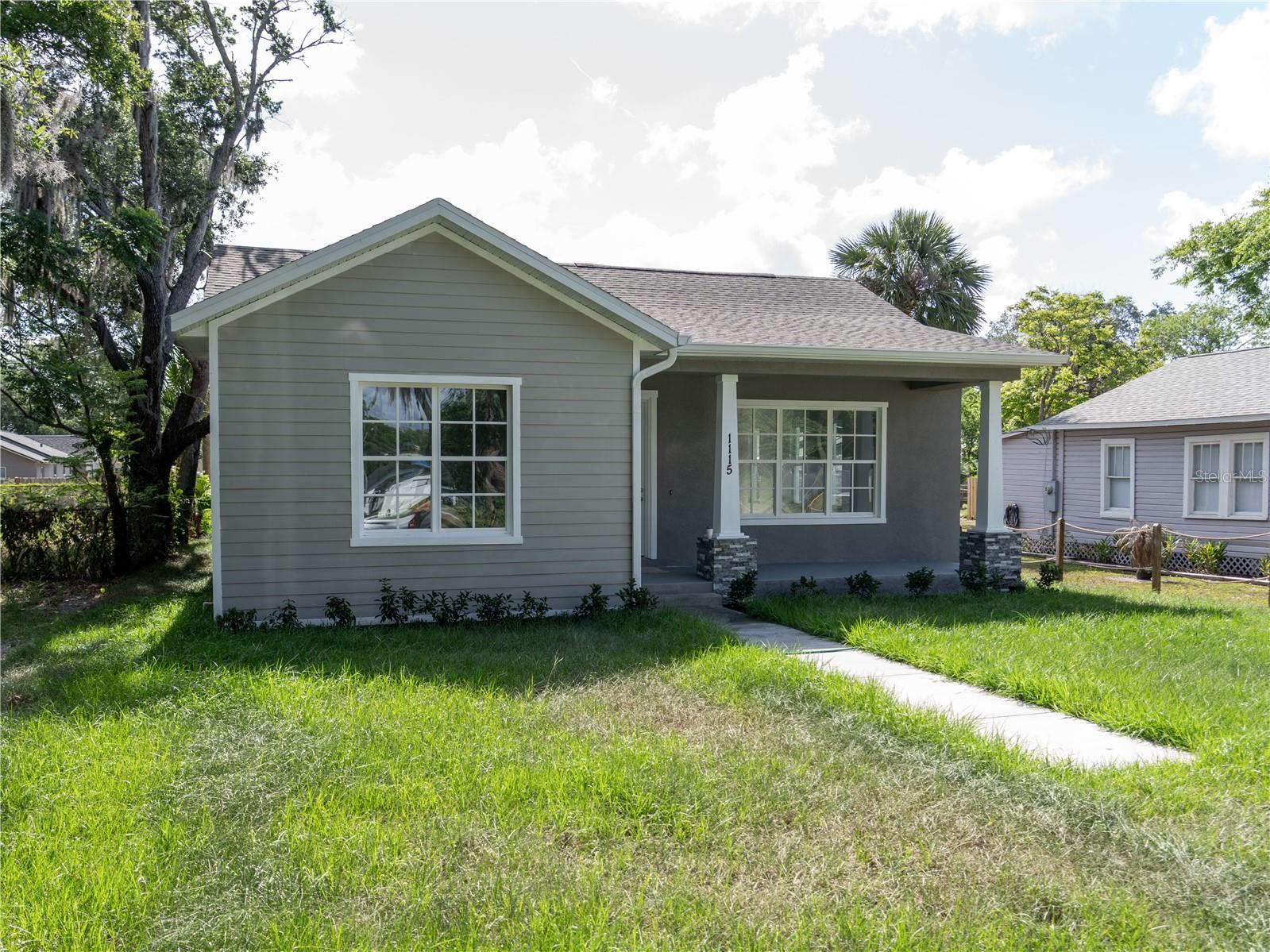 1115 HICKORY