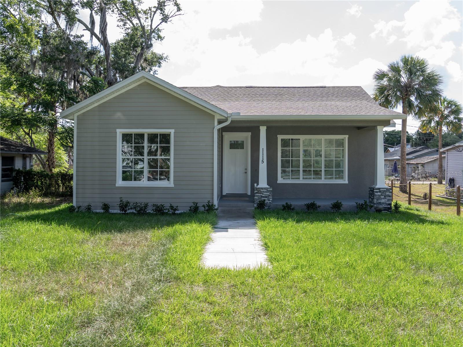 1115 HICKORY