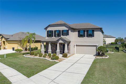 A home in PALMETTO