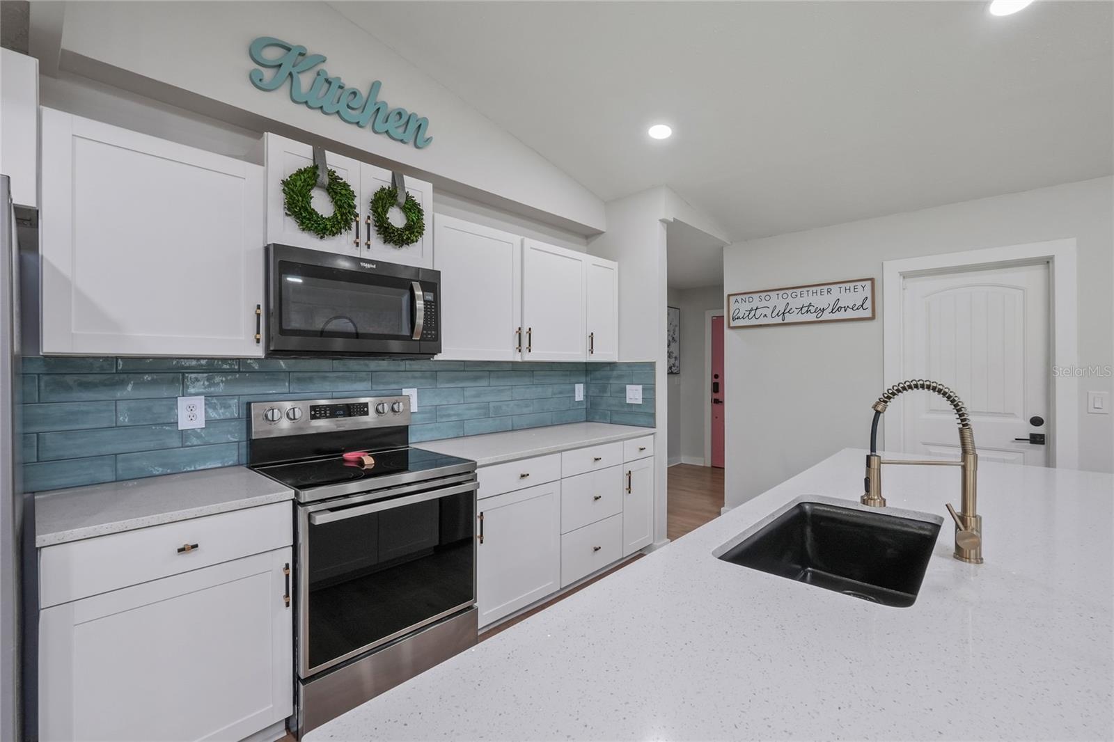 BEACON GROVES UNIT II - Residential