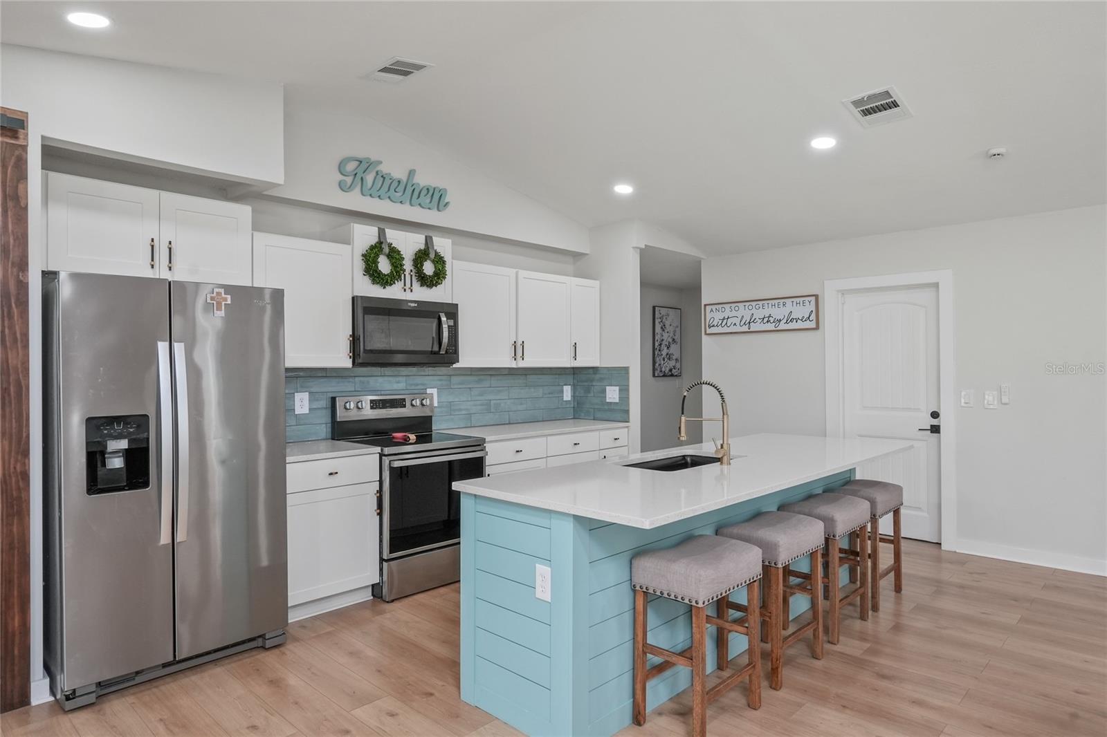 BEACON GROVES UNIT II - Residential