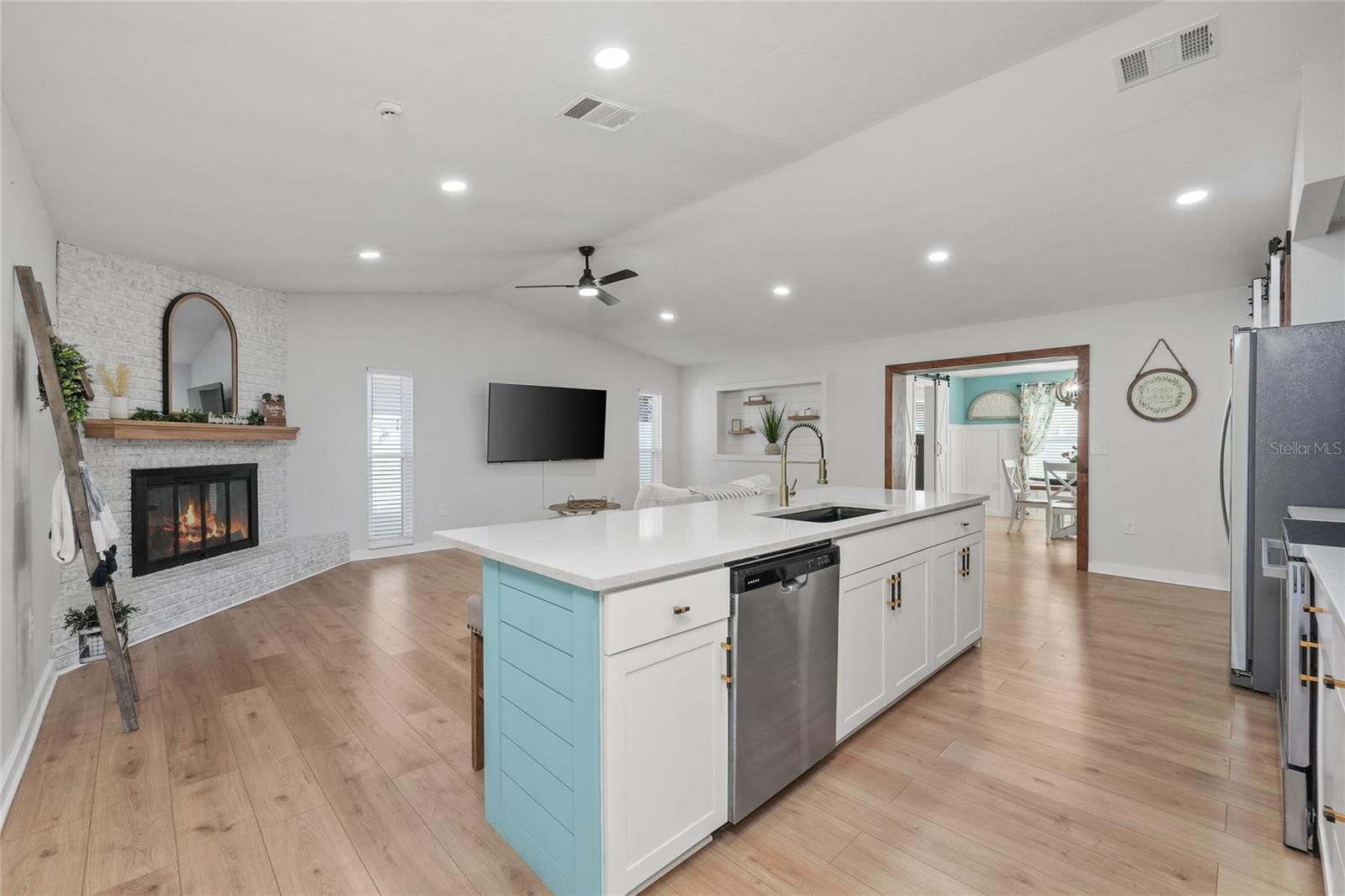 BEACON GROVES UNIT II - Residential