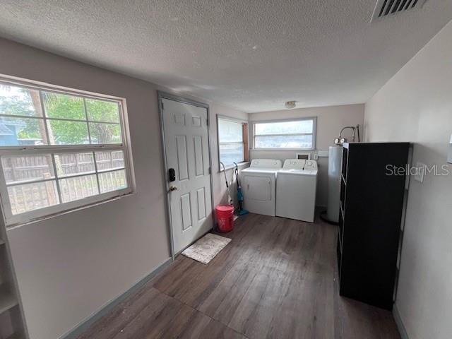 HOLLY PARK - Residential