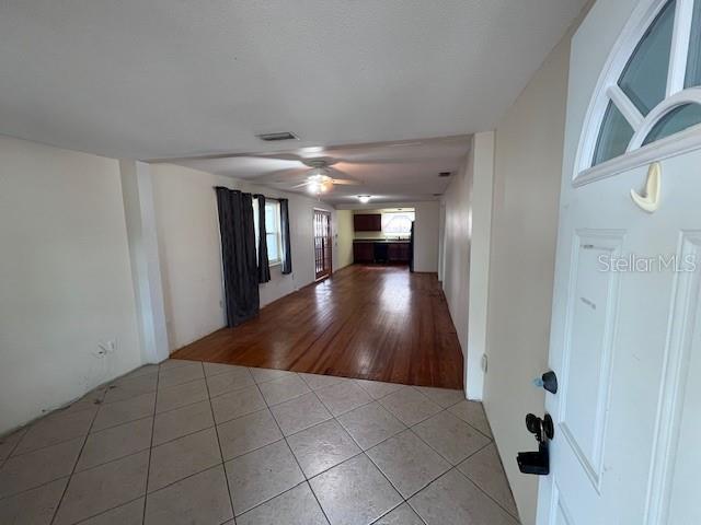 HOLLY PARK - Residential