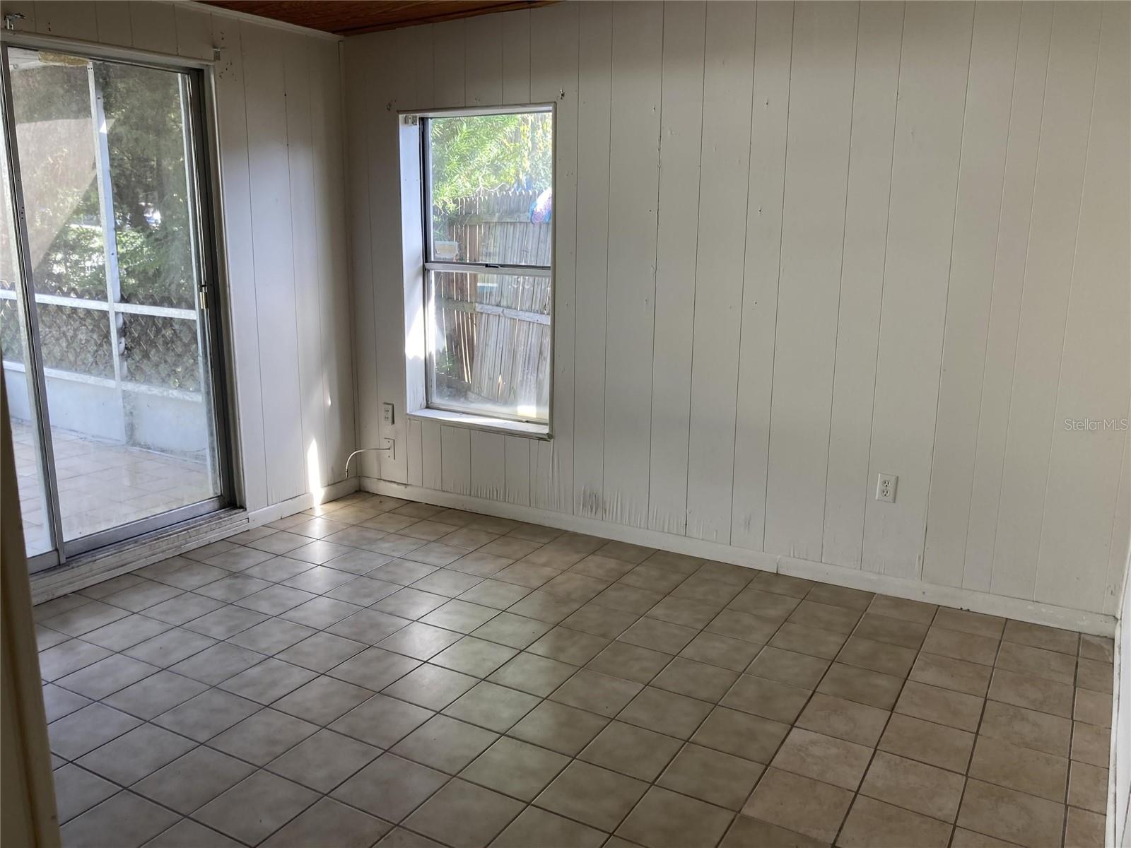 KINGS COURT ADD - Residential Lease