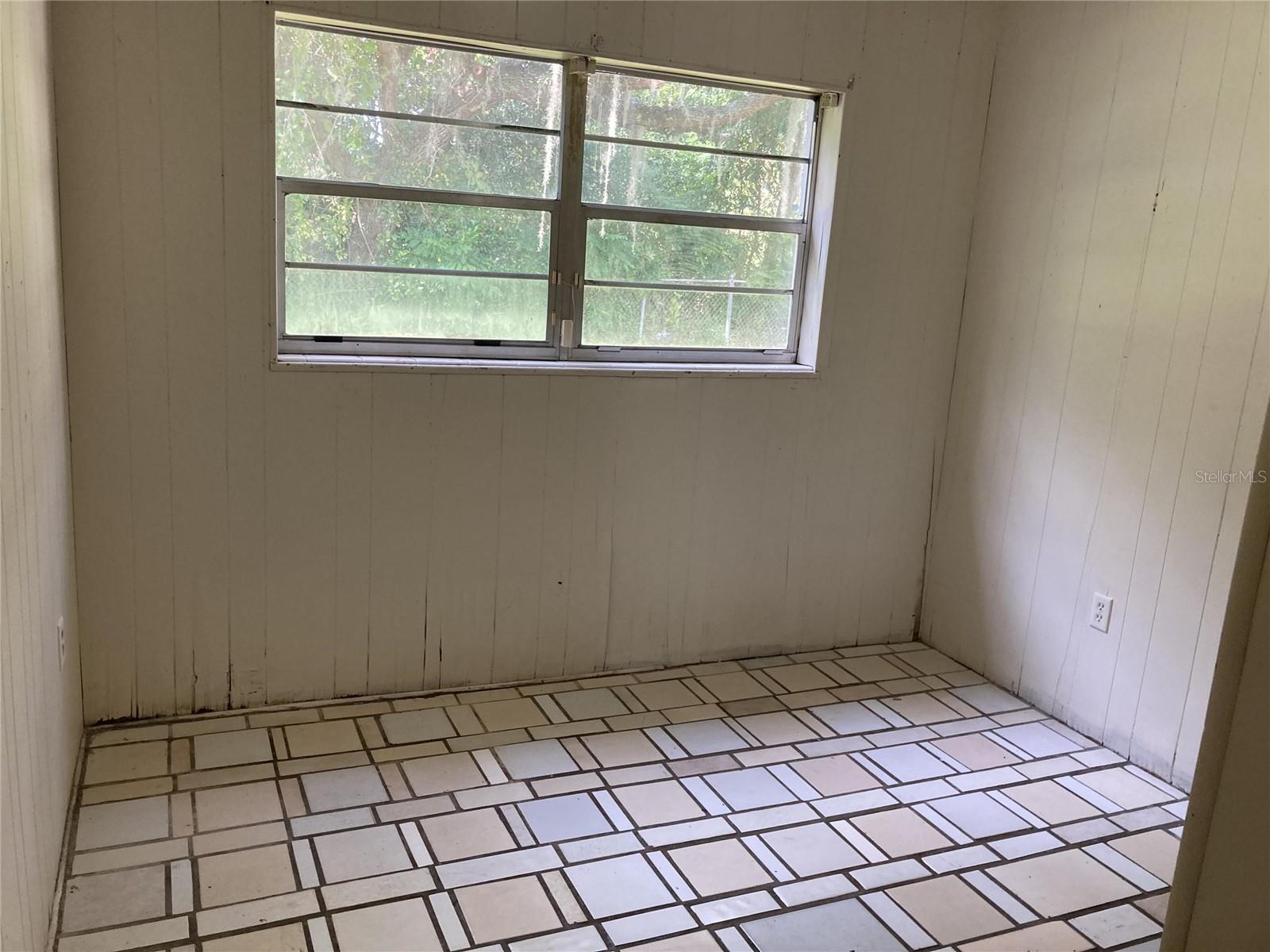 KINGS COURT ADD - Residential Lease