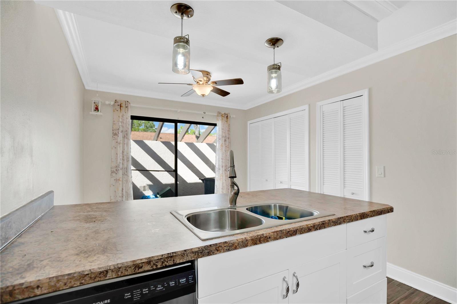 CEDARWOOD VILLAGE 1 - Residential