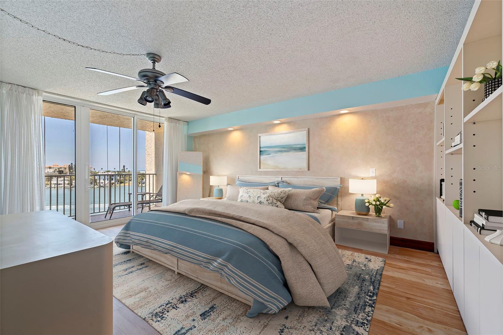 736 ISLAND WAY CONDO - Residential