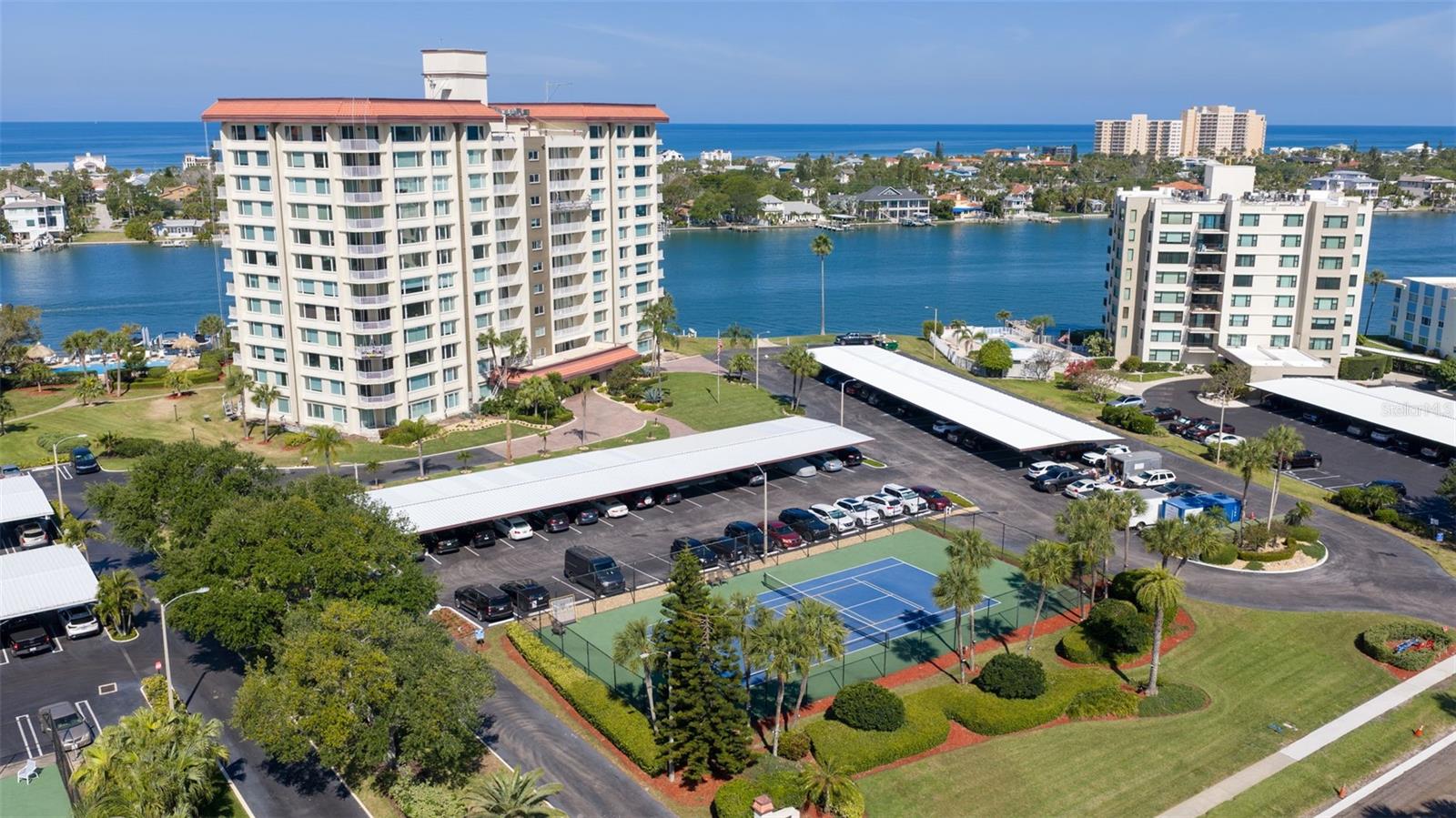 736 ISLAND WAY CONDO - Residential