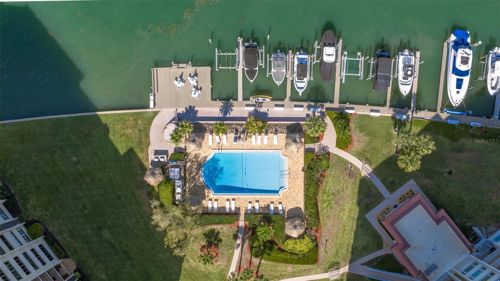 736 ISLAND WAY CONDO - Residential