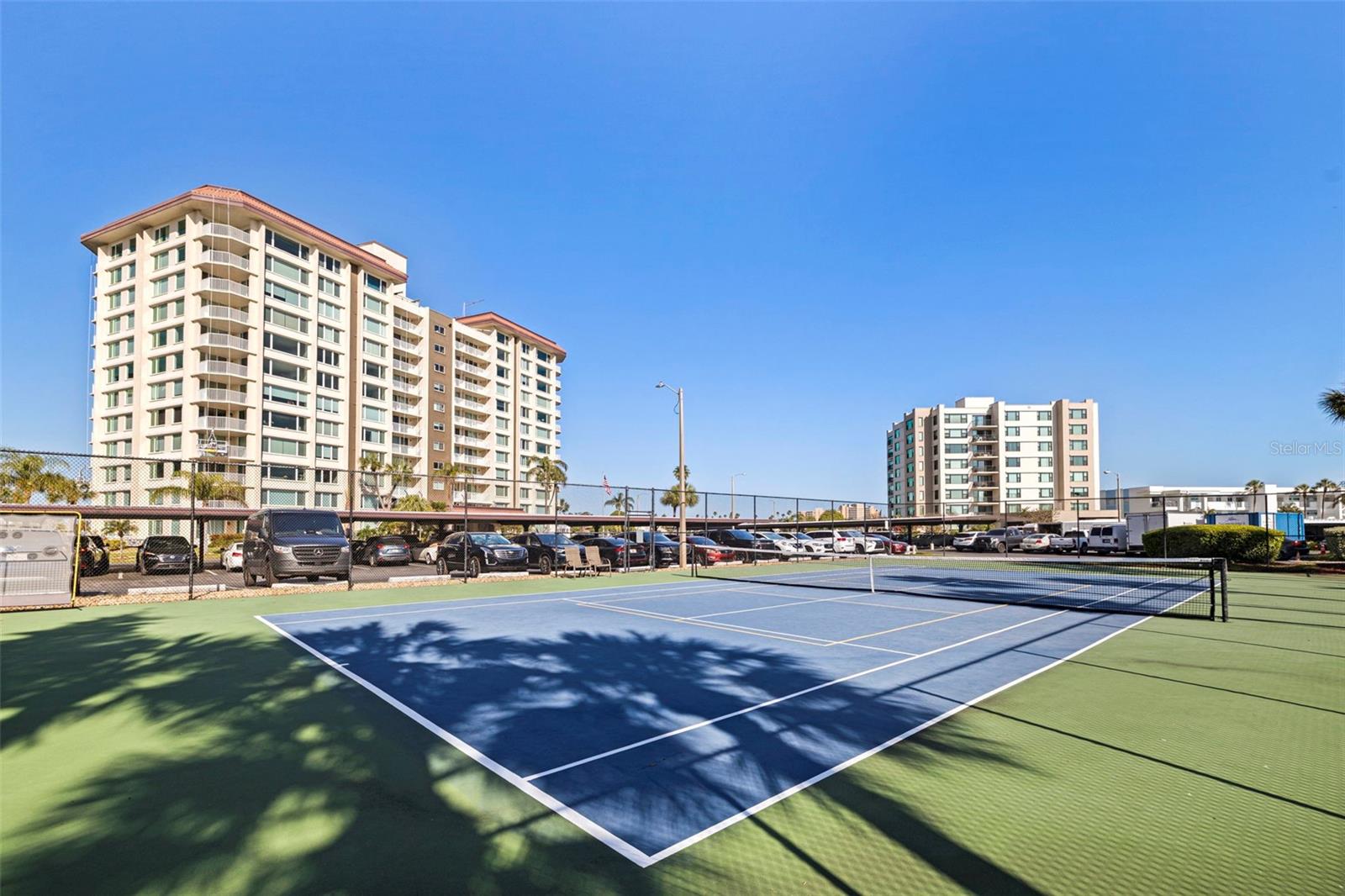 736 ISLAND WAY CONDO - Residential