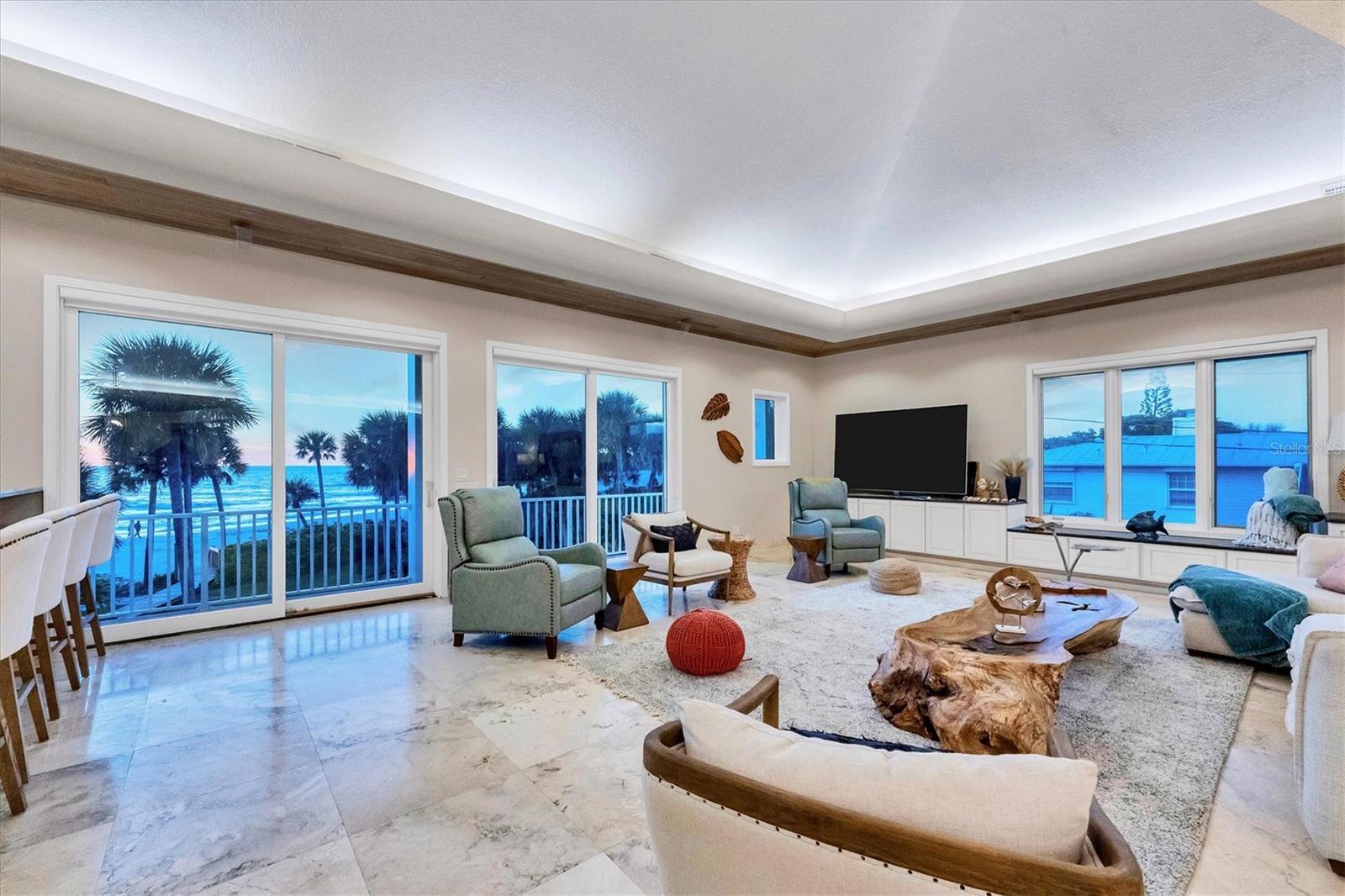 TROPICAL BREEZE ESTATES - Residential