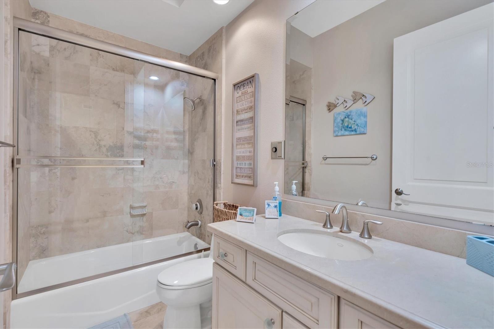 TROPICAL BREEZE ESTATES - Residential