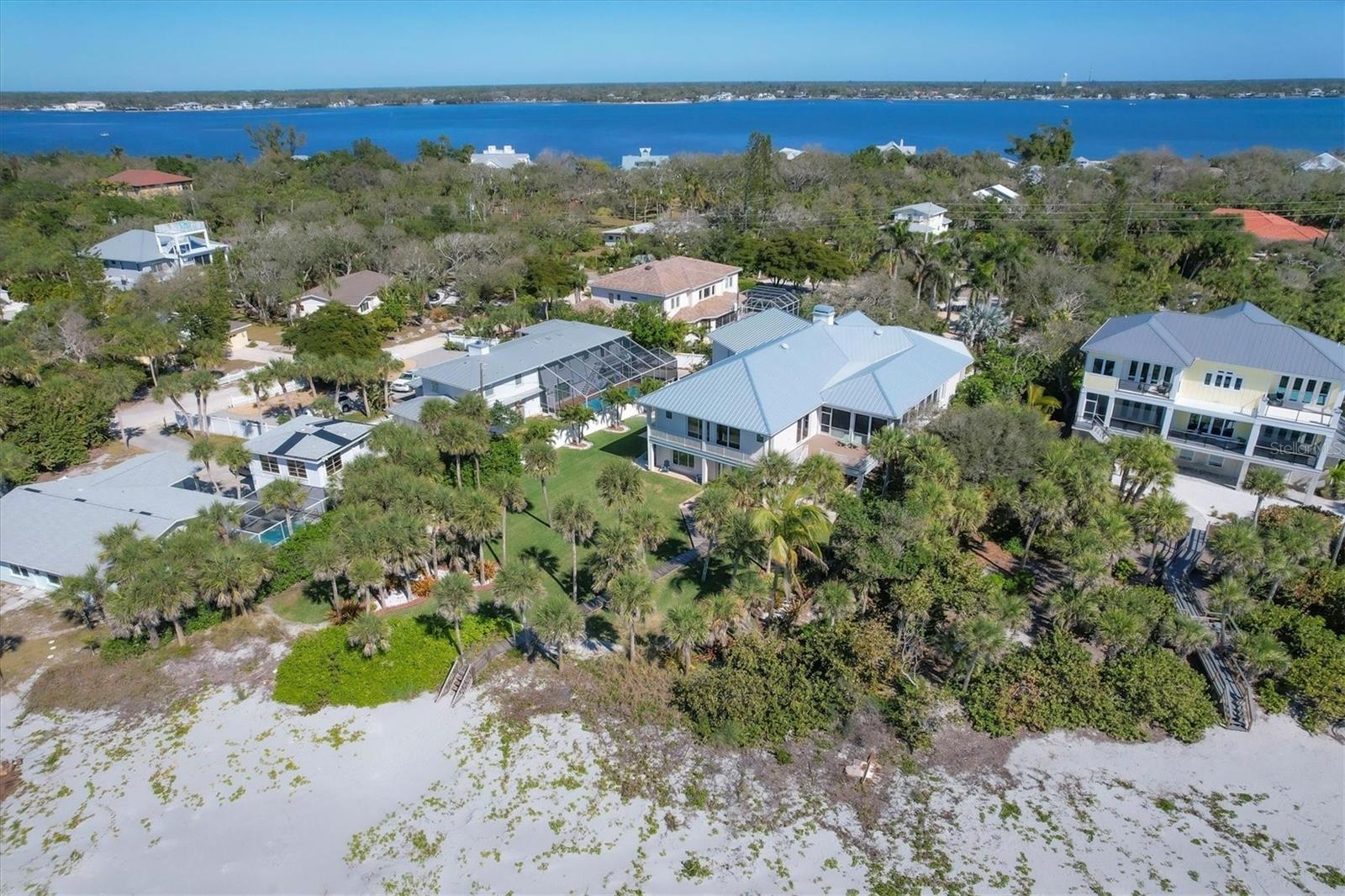 TROPICAL BREEZE ESTATES - Residential