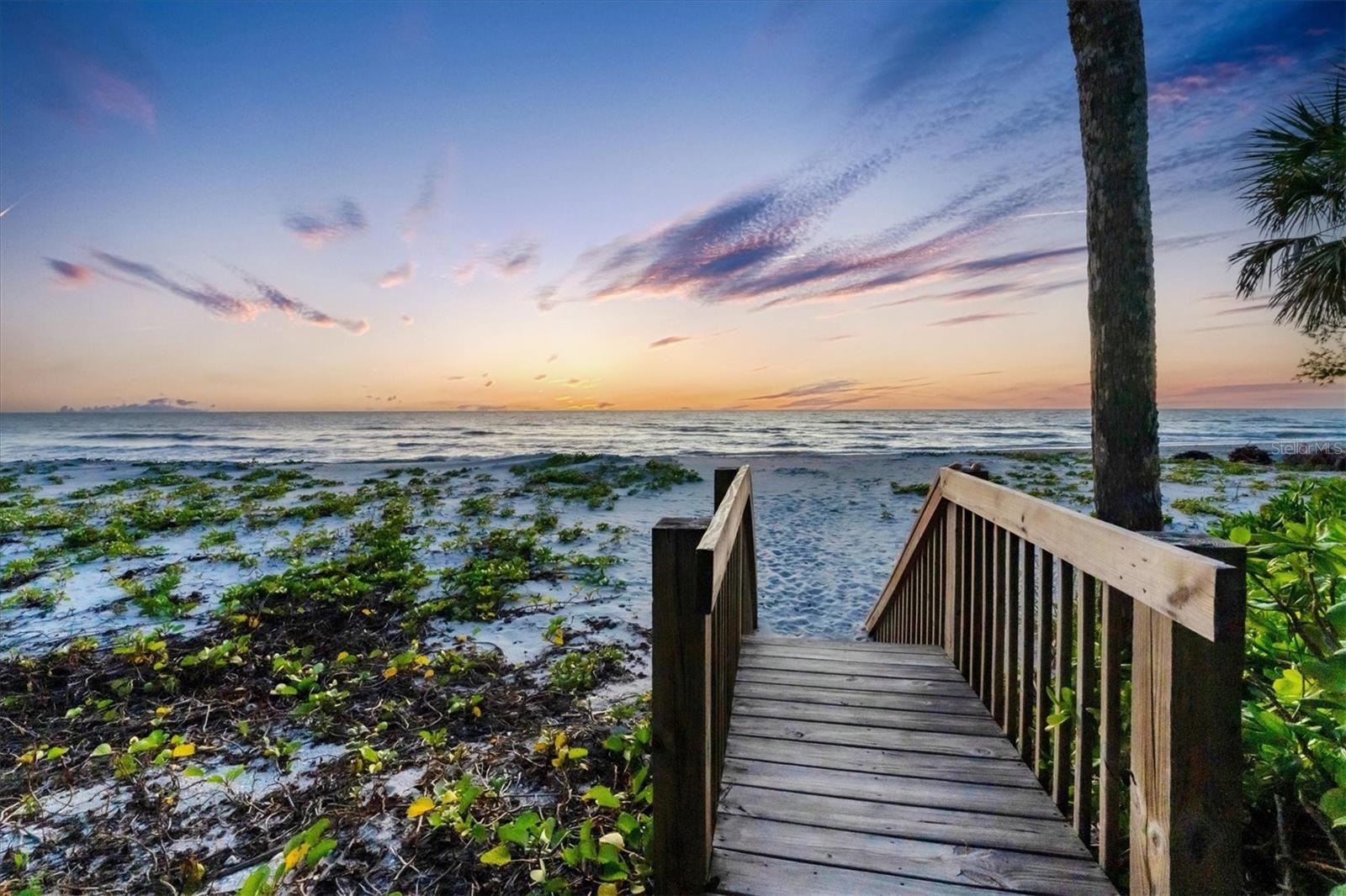 TROPICAL BREEZE ESTATES - Residential