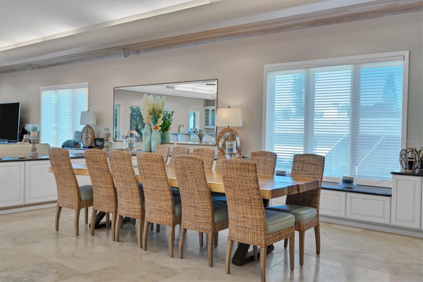 TROPICAL BREEZE ESTATES - Residential