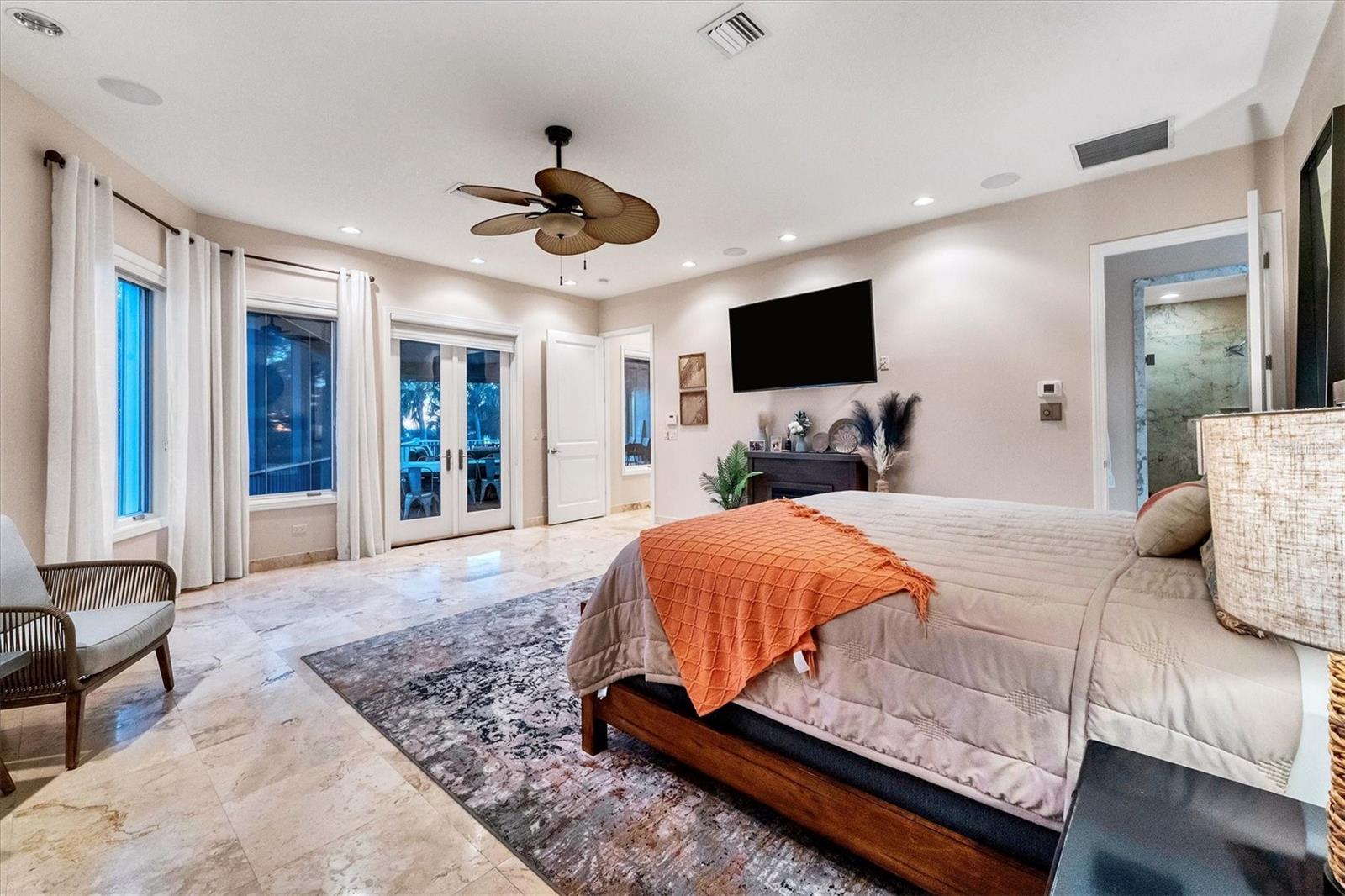 TROPICAL BREEZE ESTATES - Residential