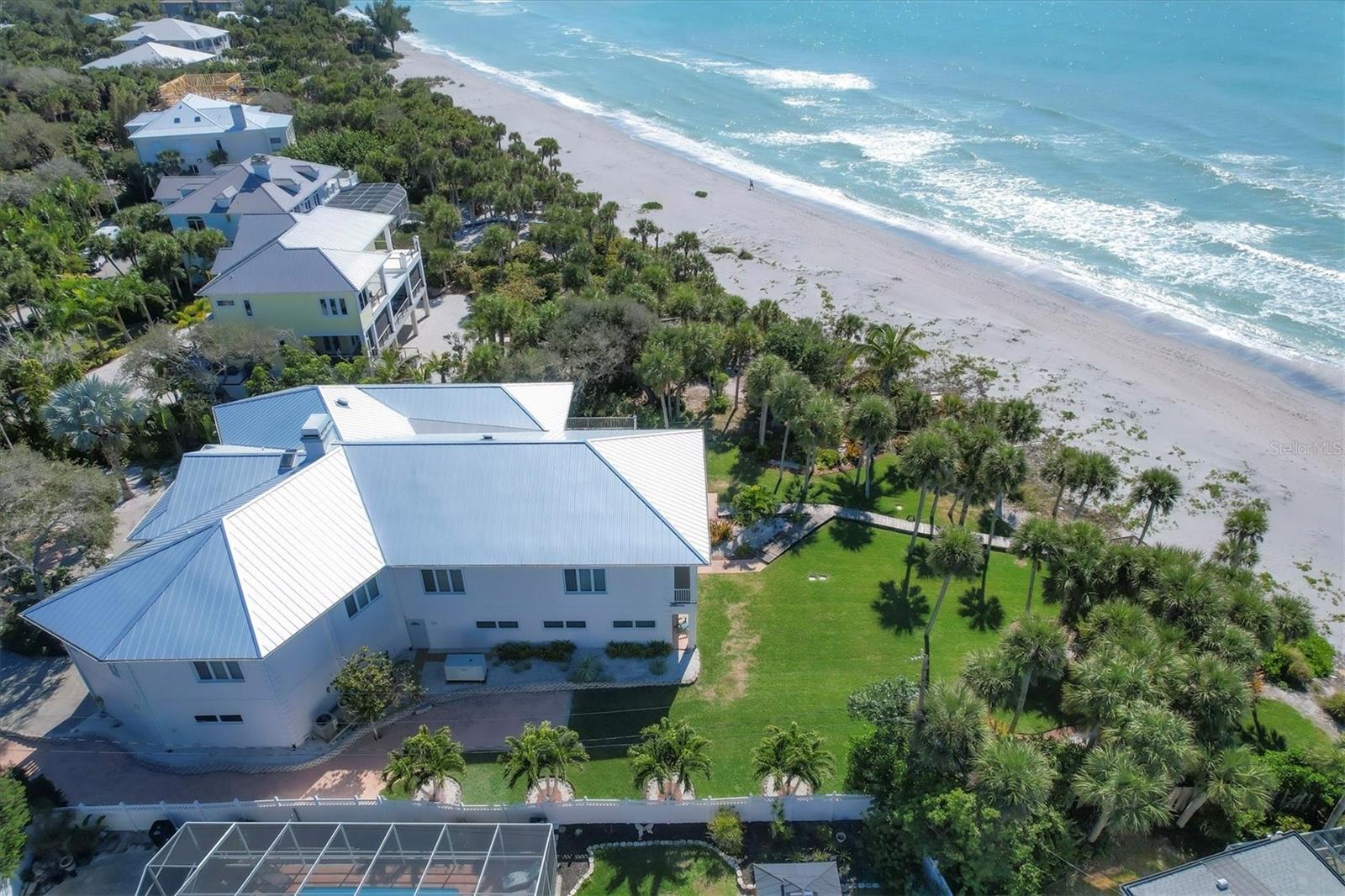 TROPICAL BREEZE ESTATES - Residential