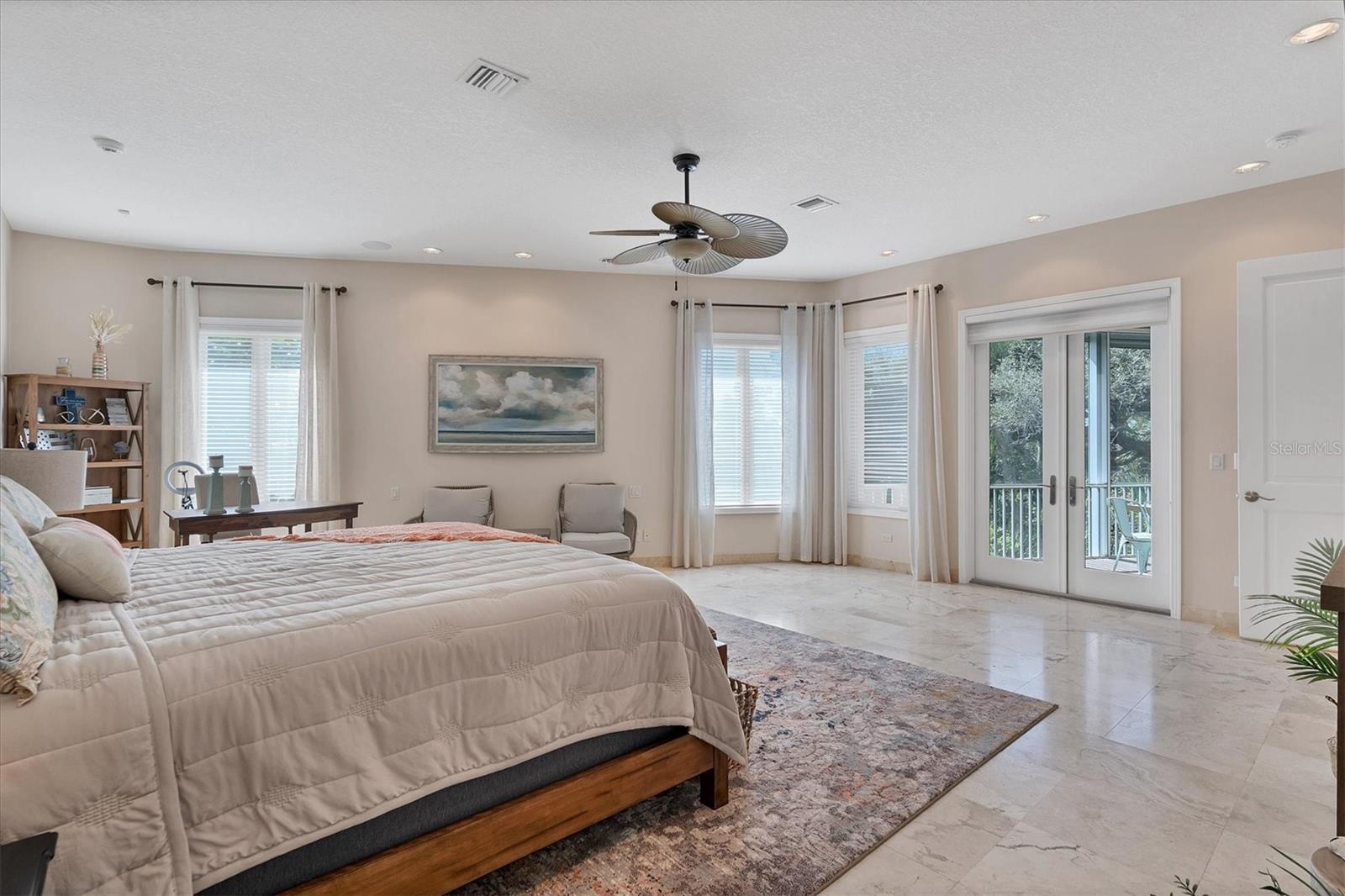 TROPICAL BREEZE ESTATES - Residential