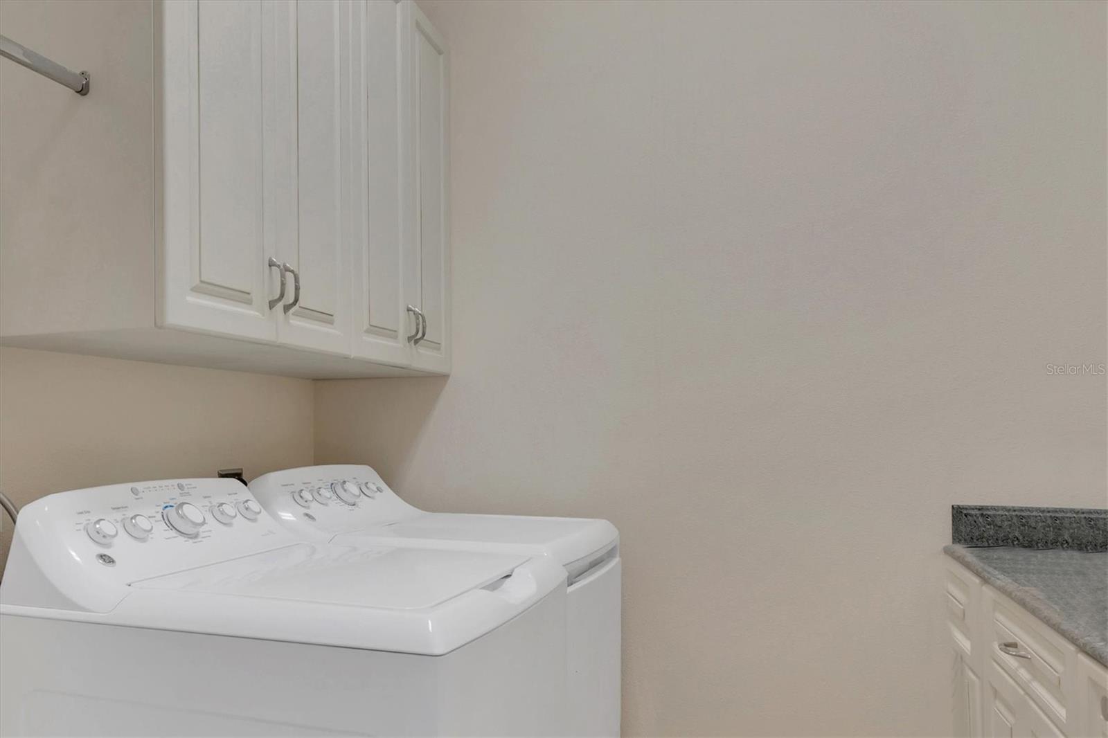 TROPICAL BREEZE ESTATES - Residential