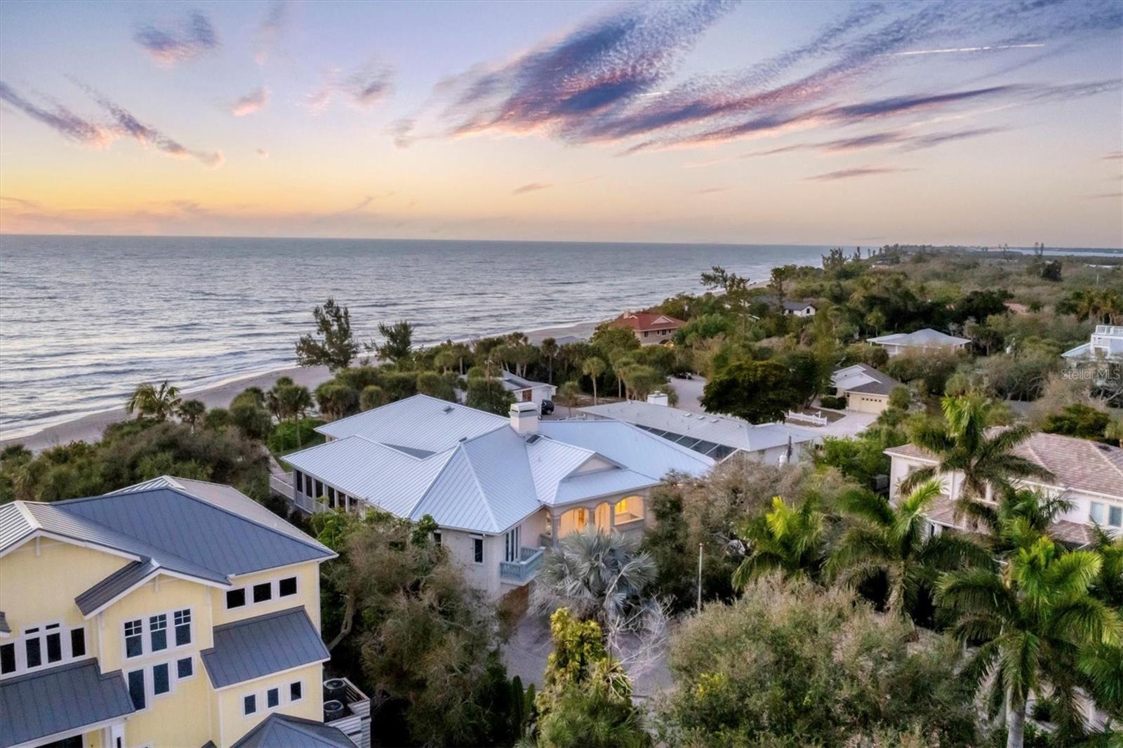 TROPICAL BREEZE ESTATES - Residential